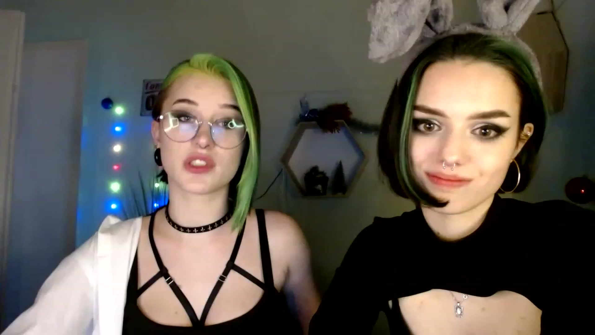 Gallery image thumbnail from Spicy_X's myfreecams stream on, 01/08/2023, 18:05 image 1 of 20