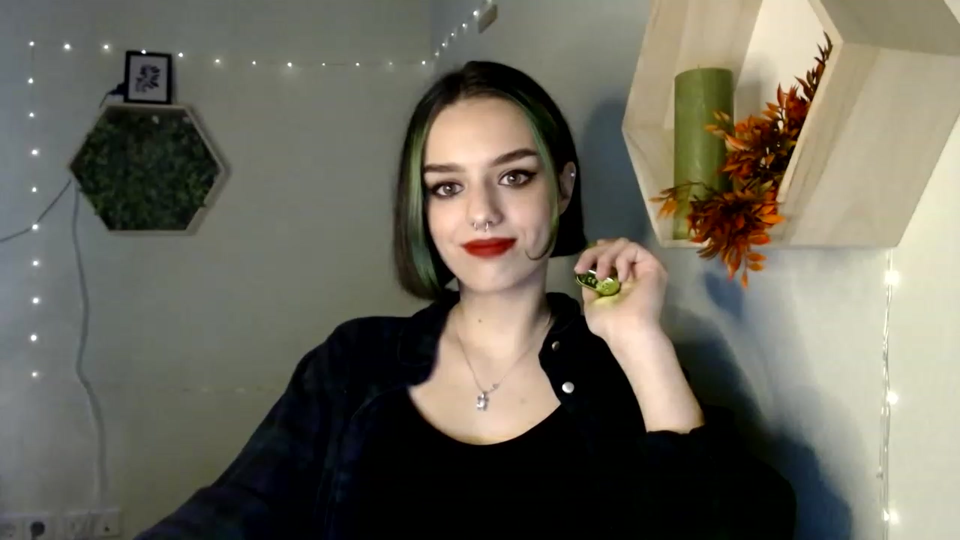 Gallery image thumbnail from Spicy_X's myfreecams stream on, 01/17/2023, 16:18 image 15 of 20