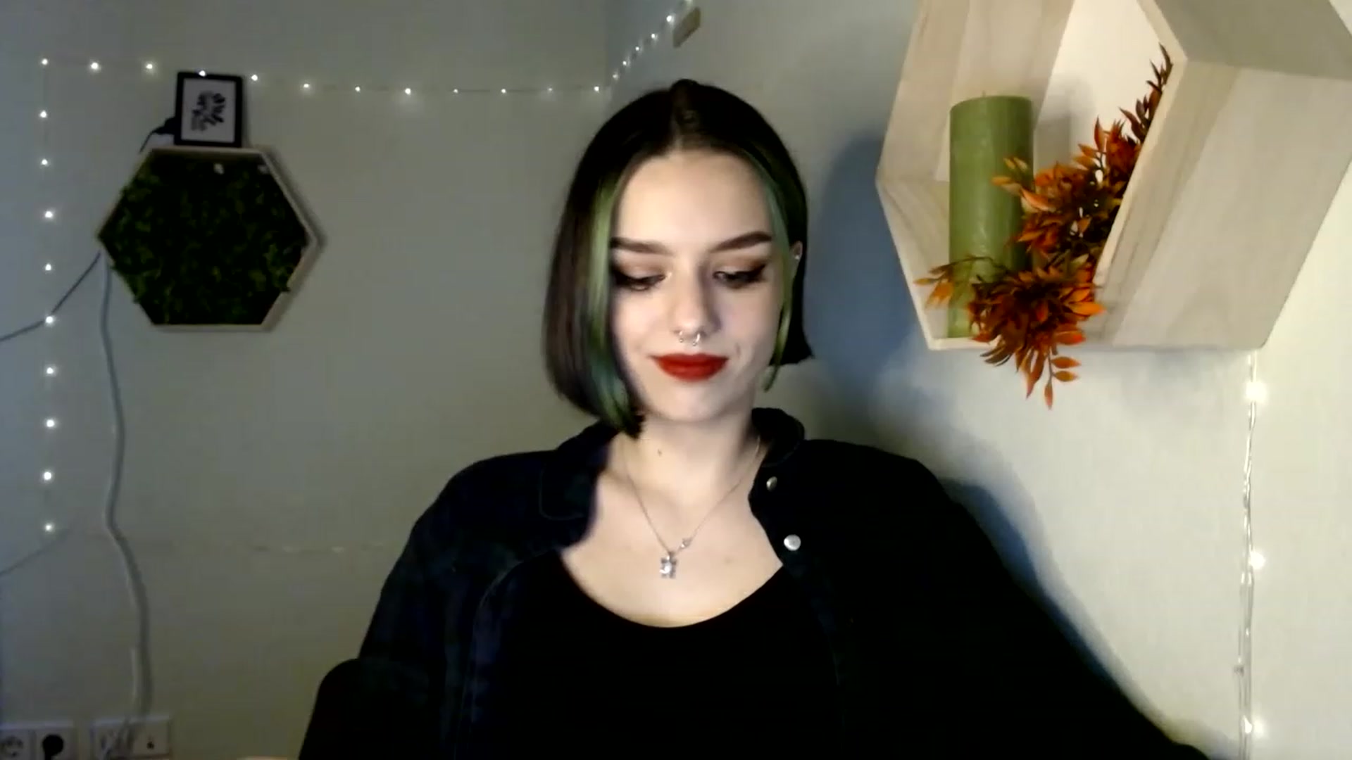 Gallery image thumbnail from Spicy_X's myfreecams stream on, 01/17/2023, 16:18 image 17 of 20