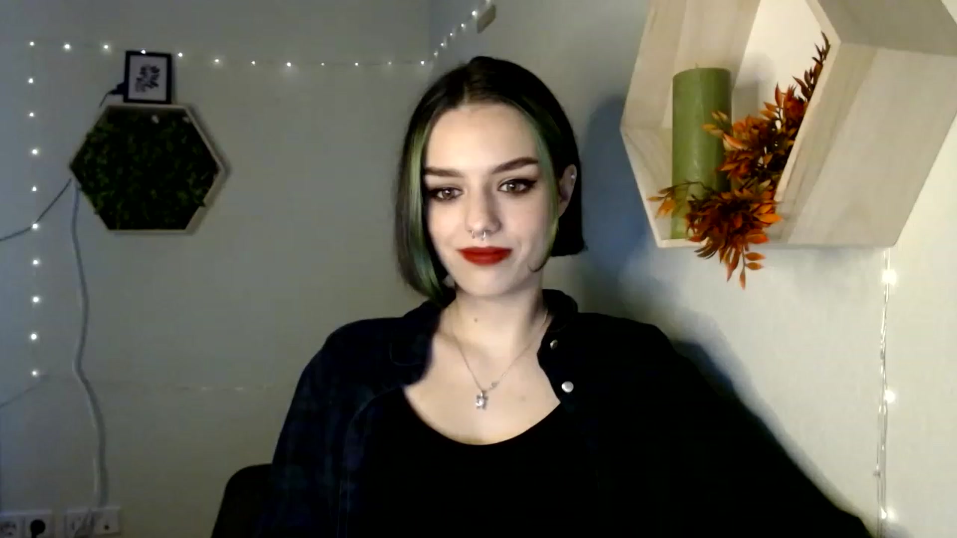 Gallery image thumbnail from Spicy_X's myfreecams stream on, 01/17/2023, 16:18 image 13 of 20