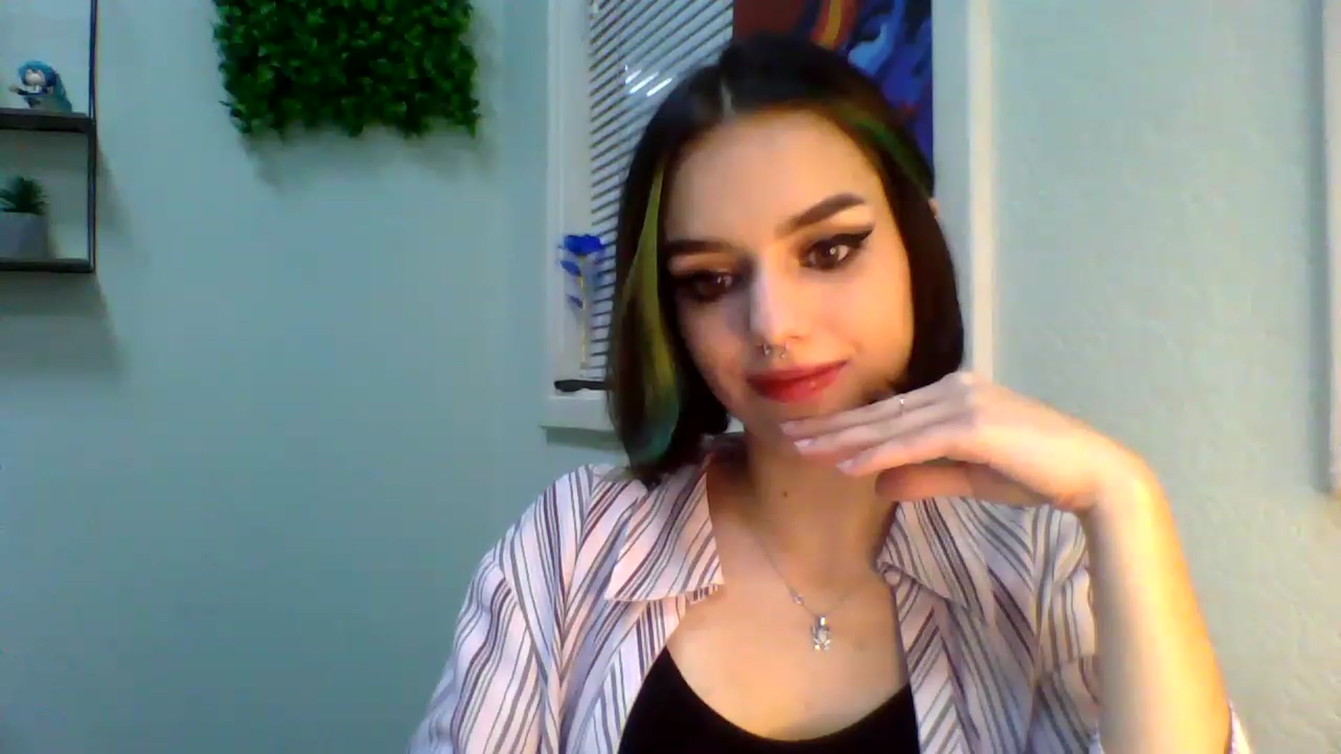 Gallery image thumbnail from Spicy_X's myfreecams stream on, 01/18/2023, 13:17 image 13 of 20