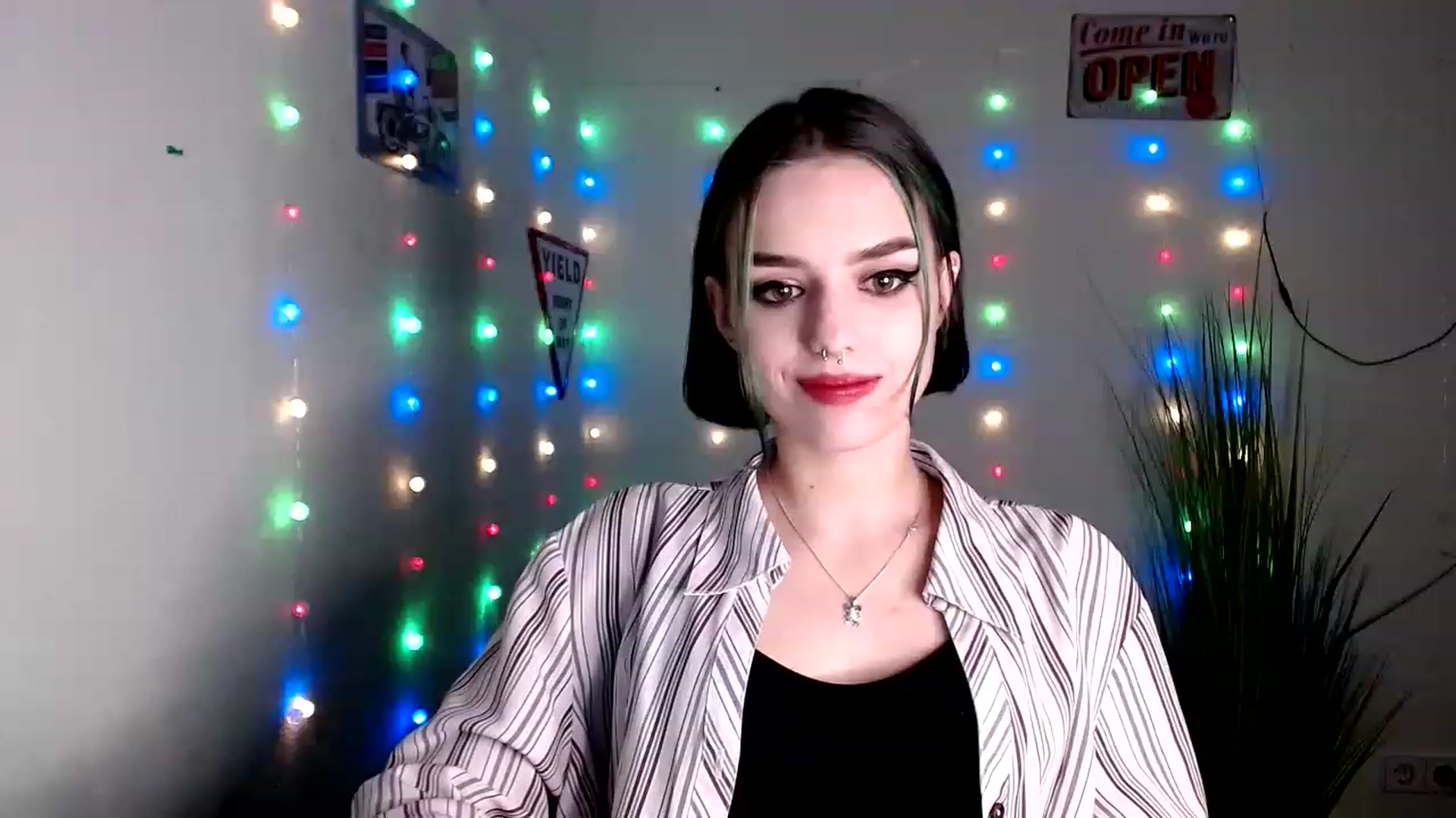 Gallery image thumbnail from Spicy_X's myfreecams stream on, 01/18/2023, 14:20 image 3 of 20