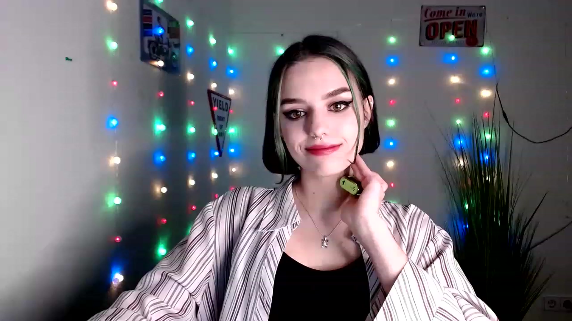 Gallery image thumbnail from Spicy_X's myfreecams stream on, 01/18/2023, 14:20 image 9 of 20