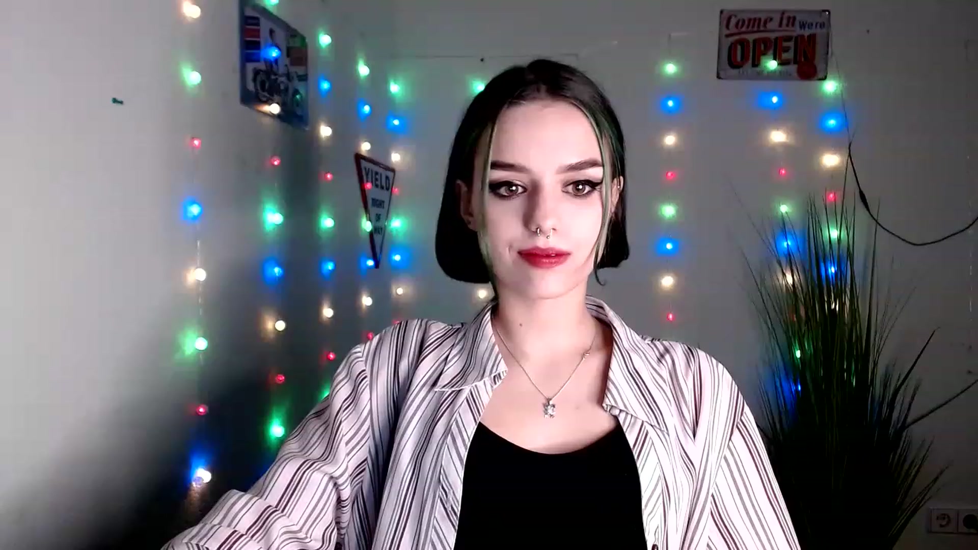 Gallery image thumbnail from Spicy_X's myfreecams stream on, 01/18/2023, 14:20 image 14 of 20