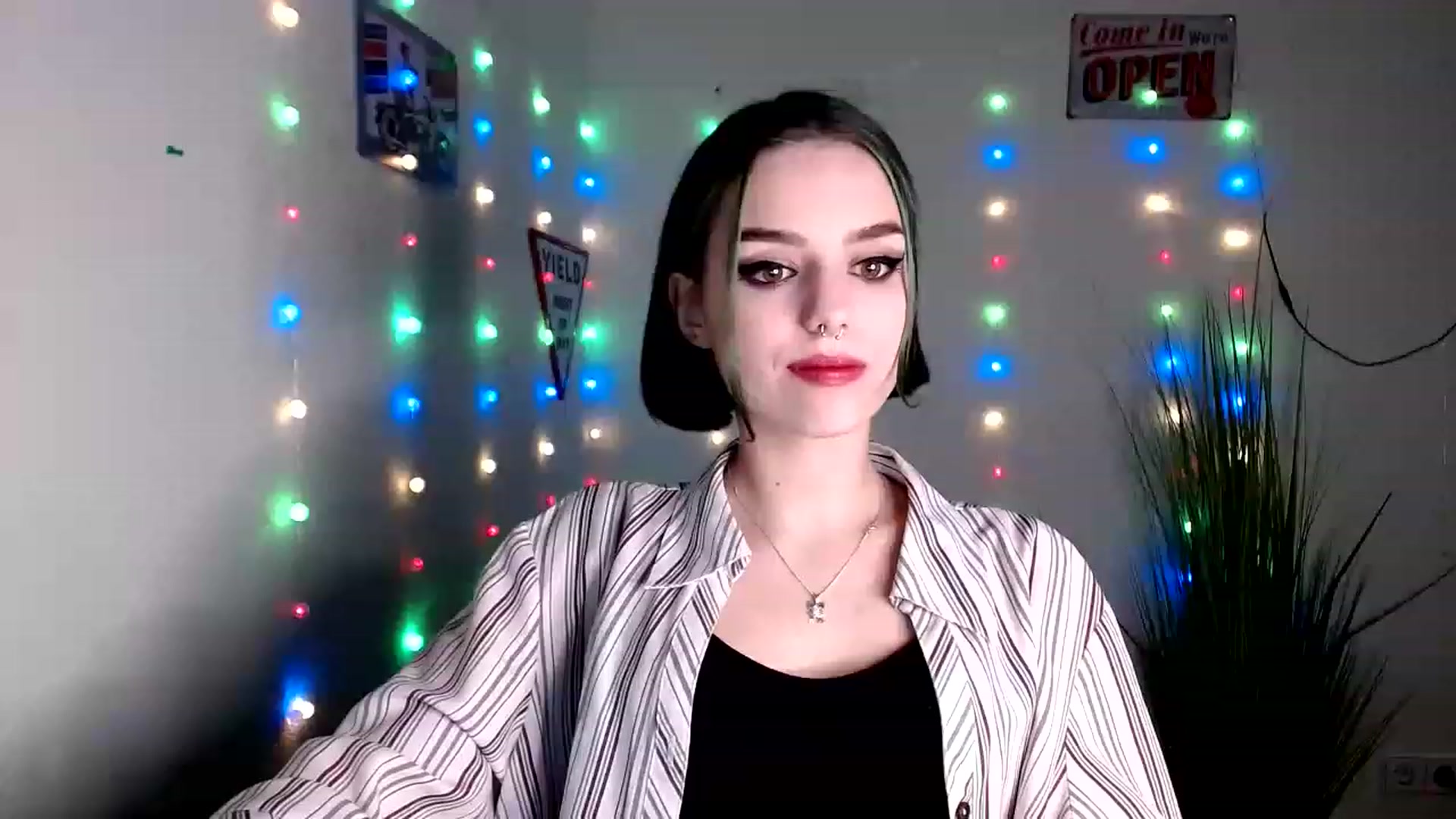 Gallery image thumbnail from Spicy_X's myfreecams stream on, 01/18/2023, 14:20 image 10 of 20