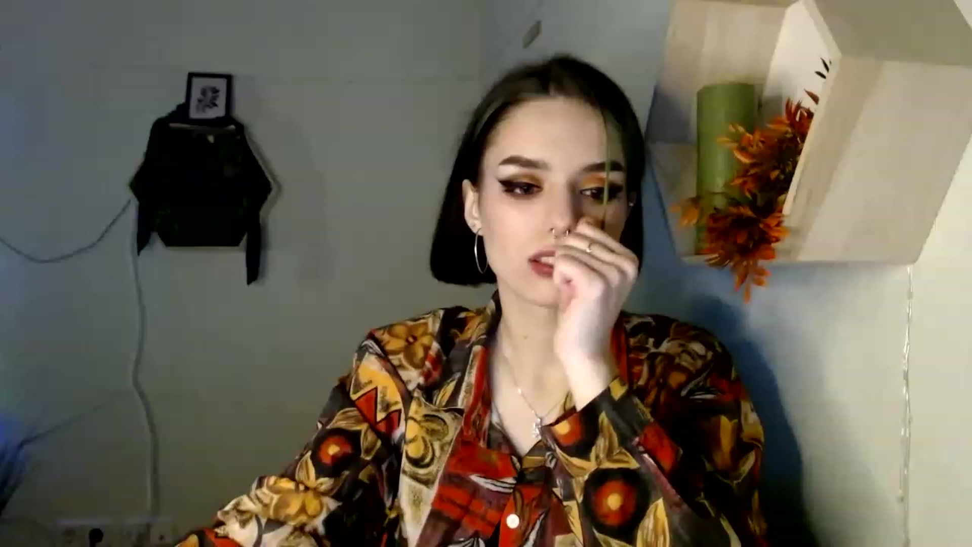 Gallery image thumbnail from Spicy_X's myfreecams stream on, 01/19/2023, 16:21 image 7 of 20