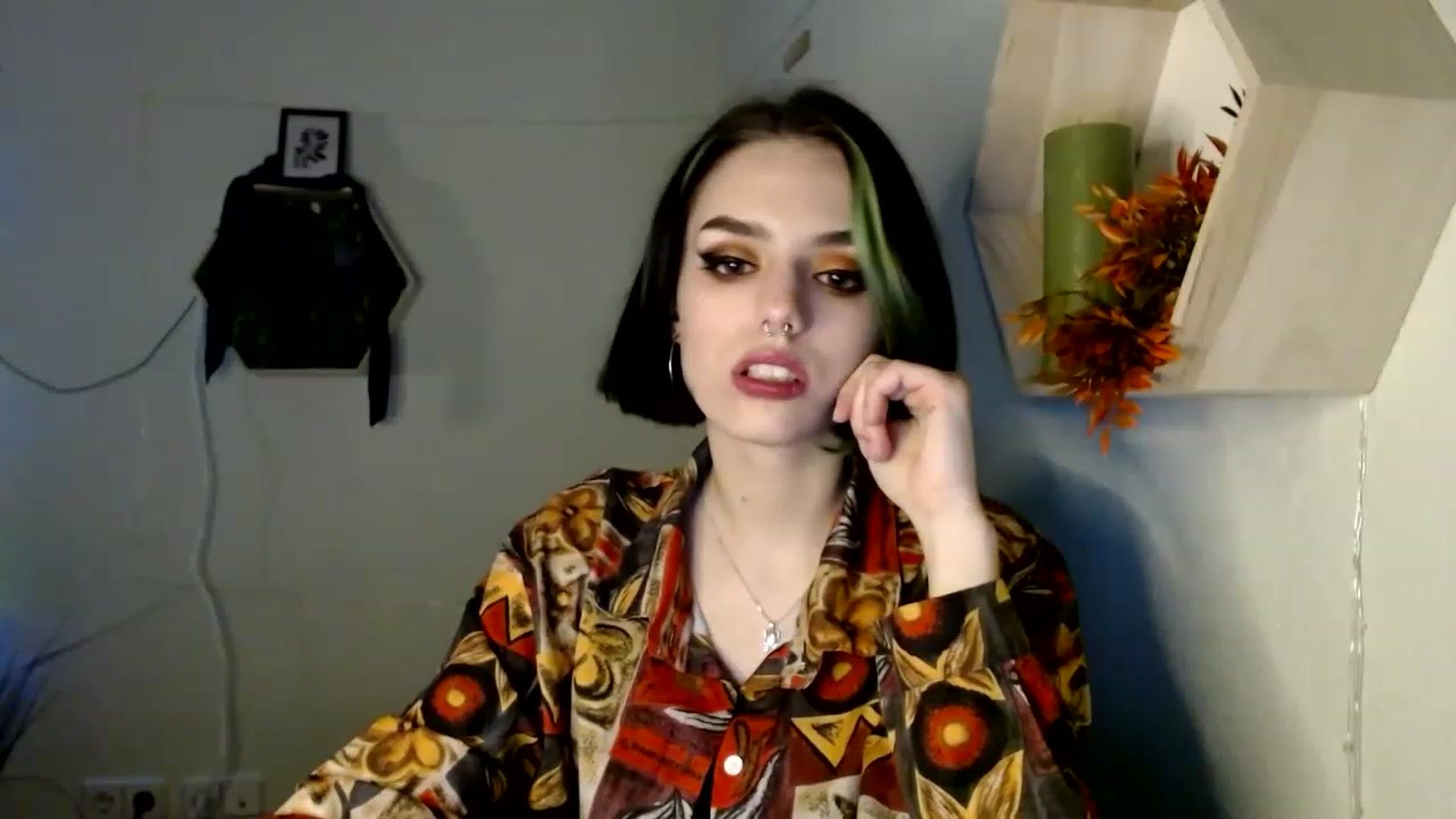 Gallery image thumbnail from Spicy_X's myfreecams stream on, 01/19/2023, 16:21 image 10 of 20