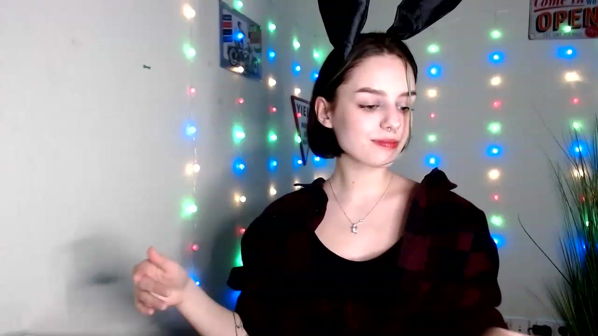 Gallery image thumbnail from Spicy_X's myfreecams stream on, 01/27/2023, 17:58 image 14 of 20