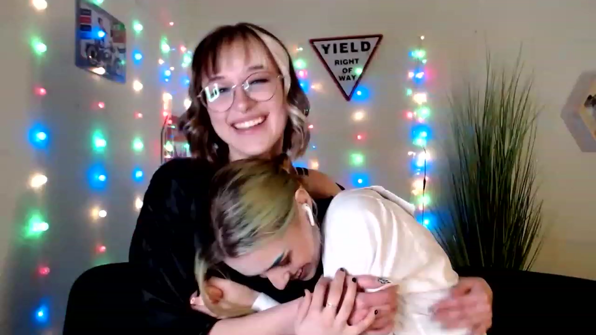 Gallery image thumbnail from Spicy_X's myfreecams stream on, 05/12/2023, 12:26 image 10 of 20