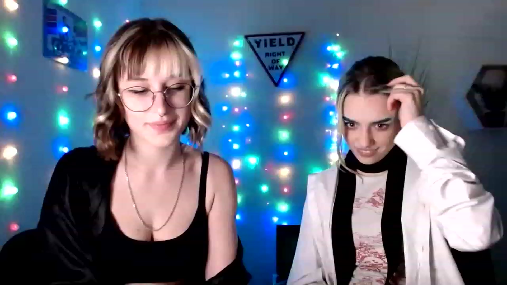 Gallery image thumbnail from Spicy_X's myfreecams stream on, 05/12/2023, 14:43 image 18 of 20