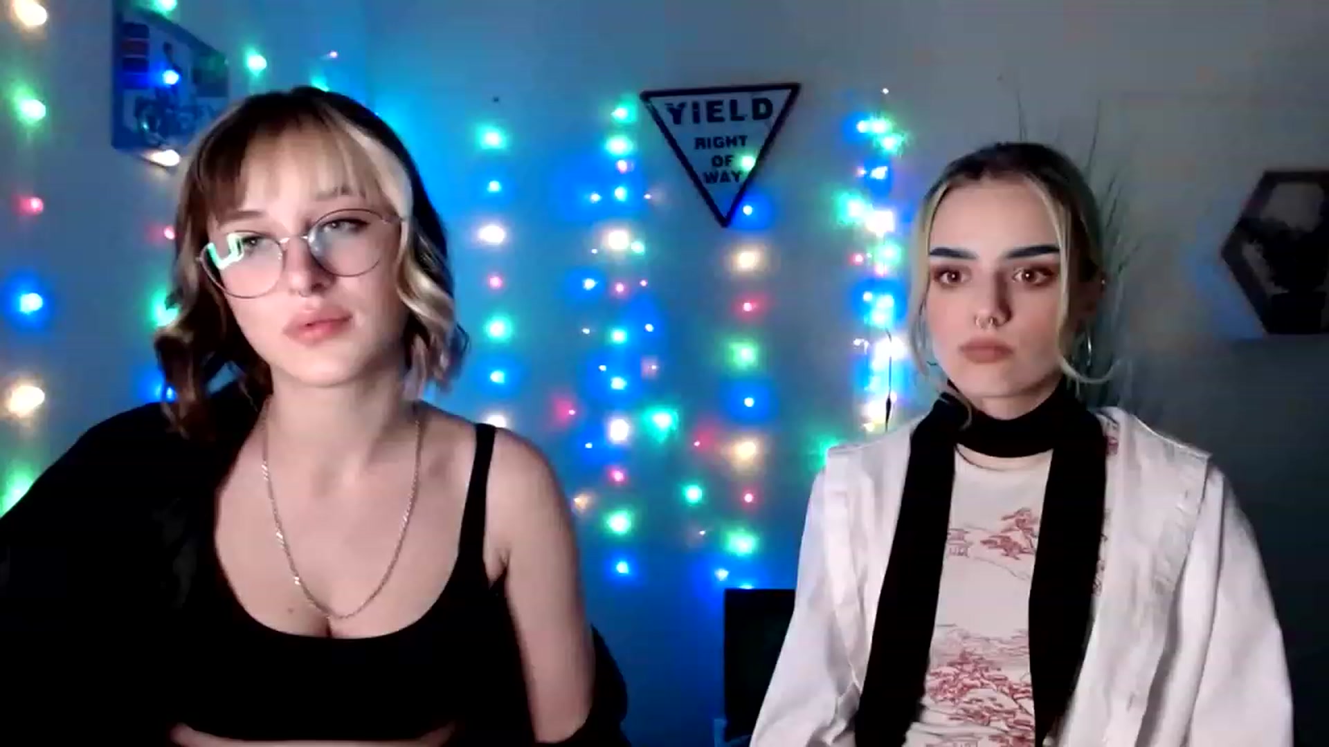 Gallery image thumbnail from Spicy_X's myfreecams stream on, 05/12/2023, 14:43 image 16 of 20