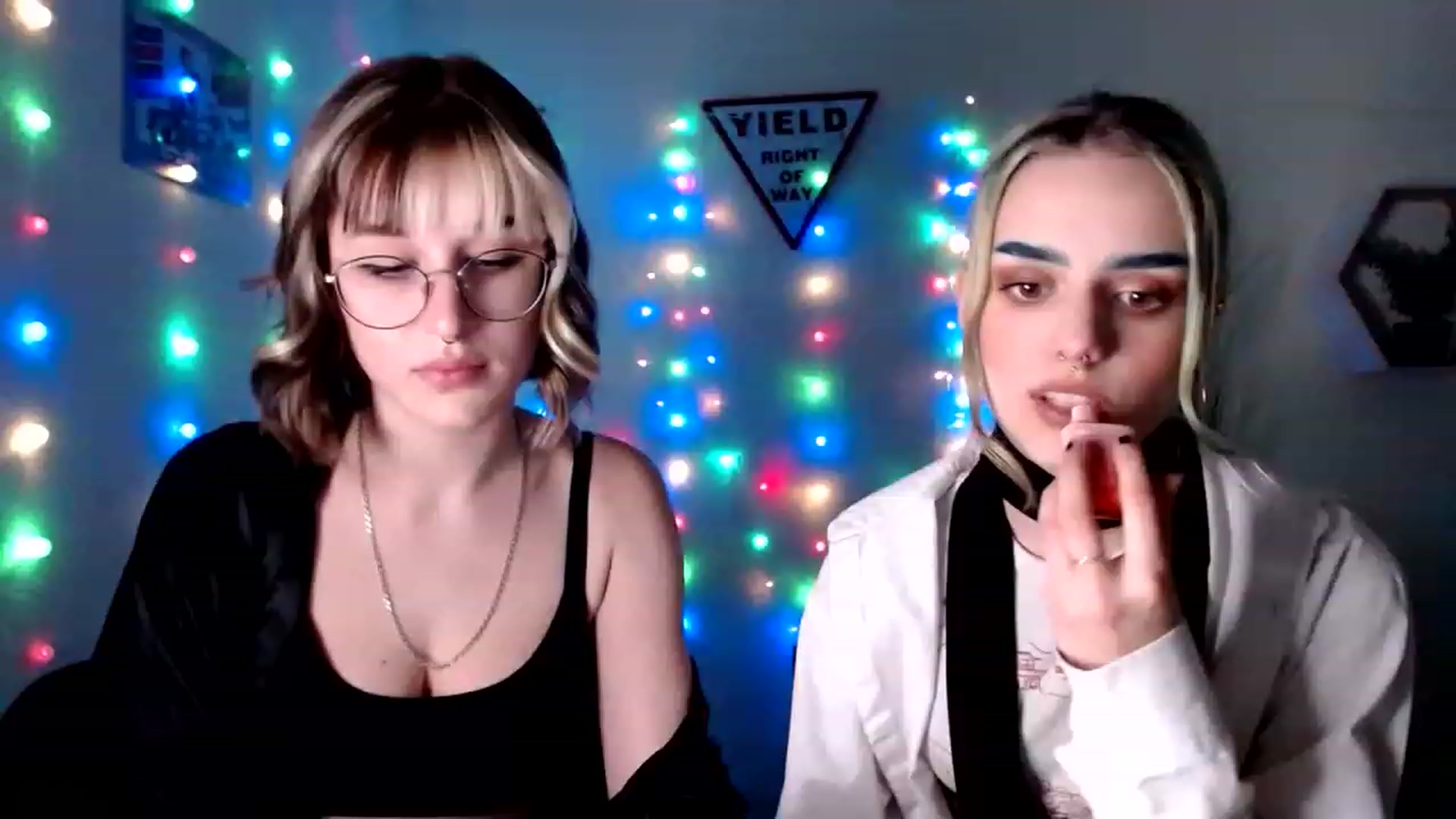 Gallery image thumbnail from Spicy_X's myfreecams stream on, 05/12/2023, 14:43 image 8 of 20