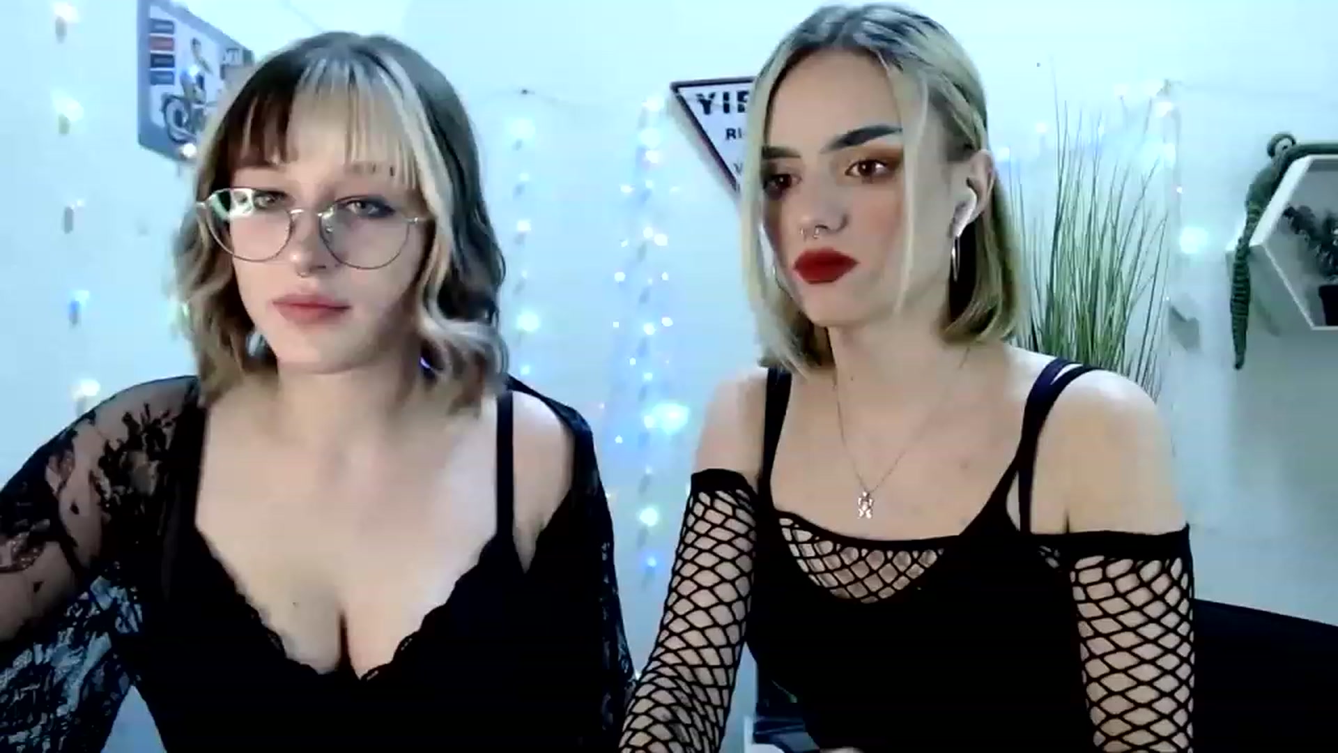 Gallery image thumbnail from Spicy_X's myfreecams stream on, 05/13/2023, 11:57 image 5 of 20