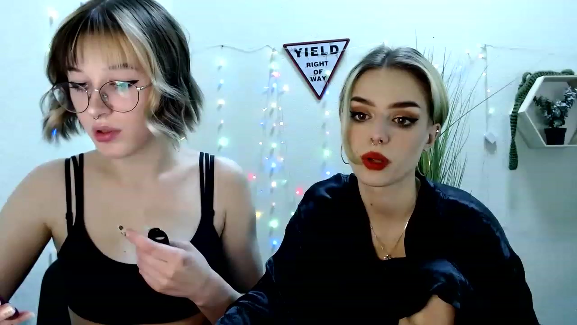 Gallery image thumbnail from Spicy_X's myfreecams stream on, 05/27/2023, 16:58 image 20 of 20