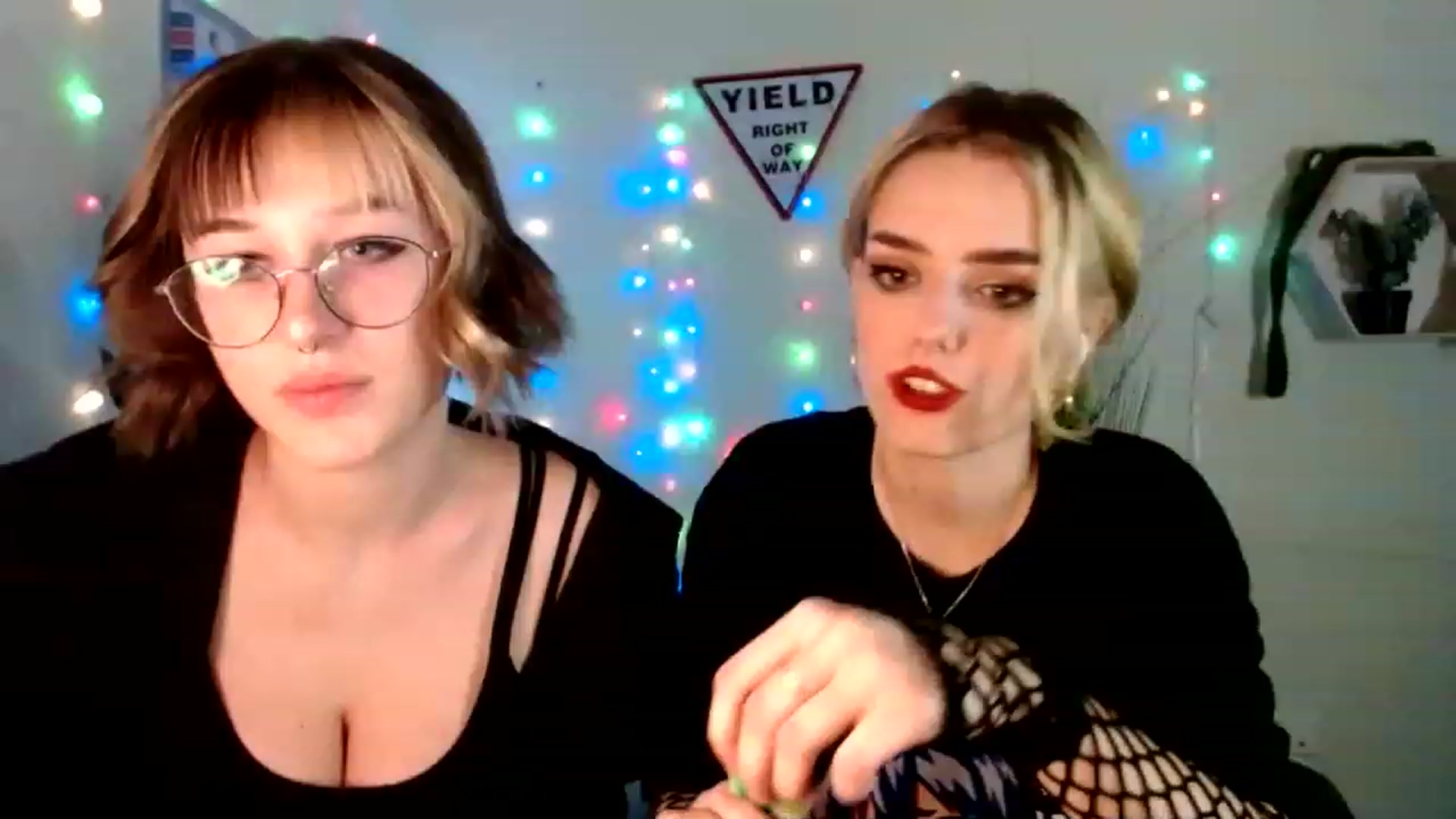 Gallery image thumbnail from Spicy_X's myfreecams stream on, 05/27/2023, 19:59 image 20 of 20