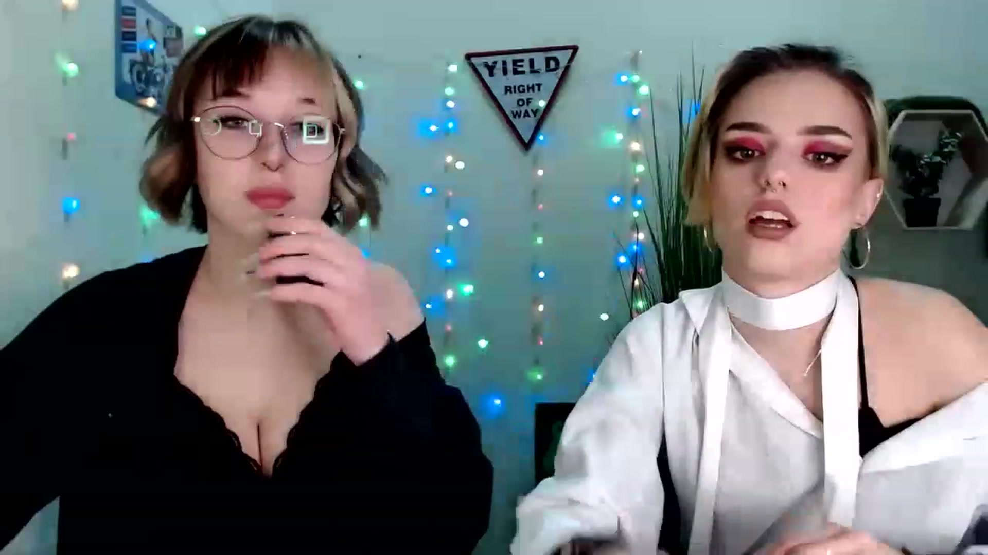 Gallery image thumbnail from Spicy_X's myfreecams stream on, 05/28/2023, 16:01 image 9 of 20