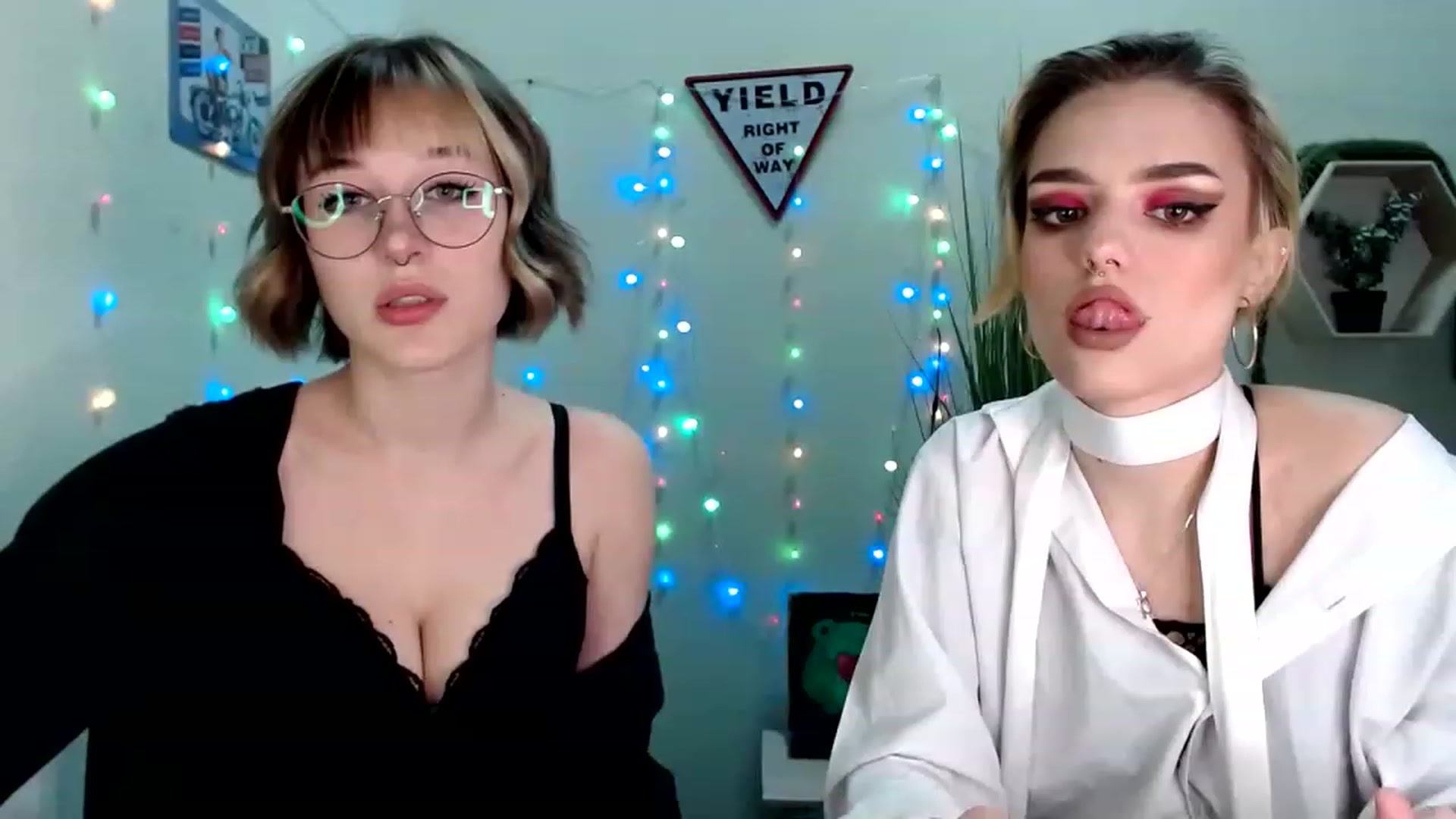 Gallery image thumbnail from Spicy_X's myfreecams stream on, 05/28/2023, 16:01 image 3 of 20