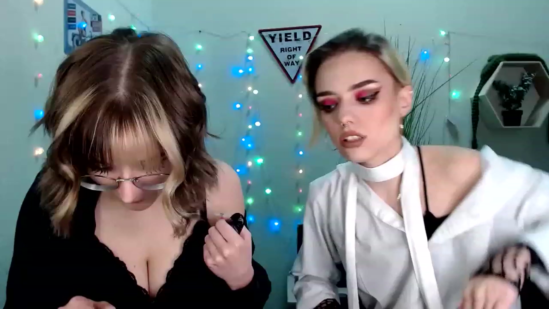 Gallery image thumbnail from Spicy_X's myfreecams stream on, 05/28/2023, 16:01 image 10 of 20