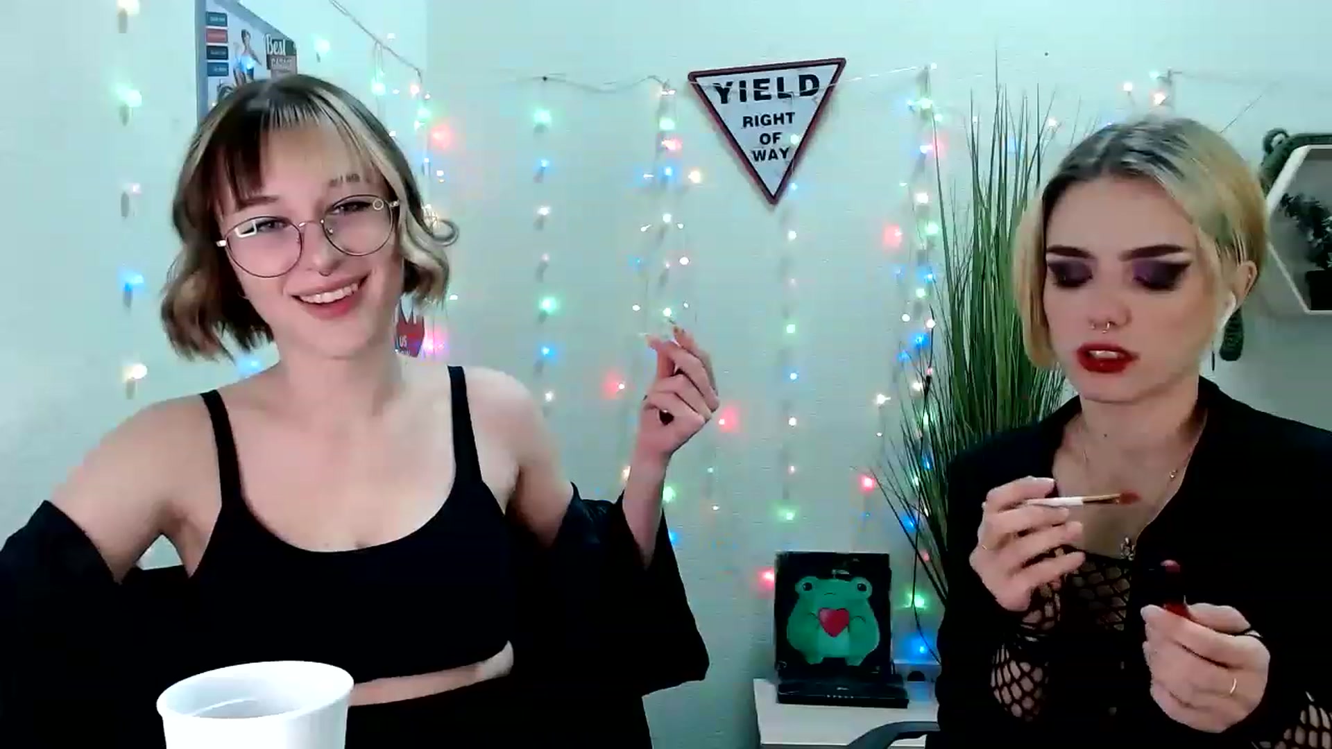 Gallery image thumbnail from Spicy_X's myfreecams stream on, 05/30/2023, 23:13 image 13 of 20