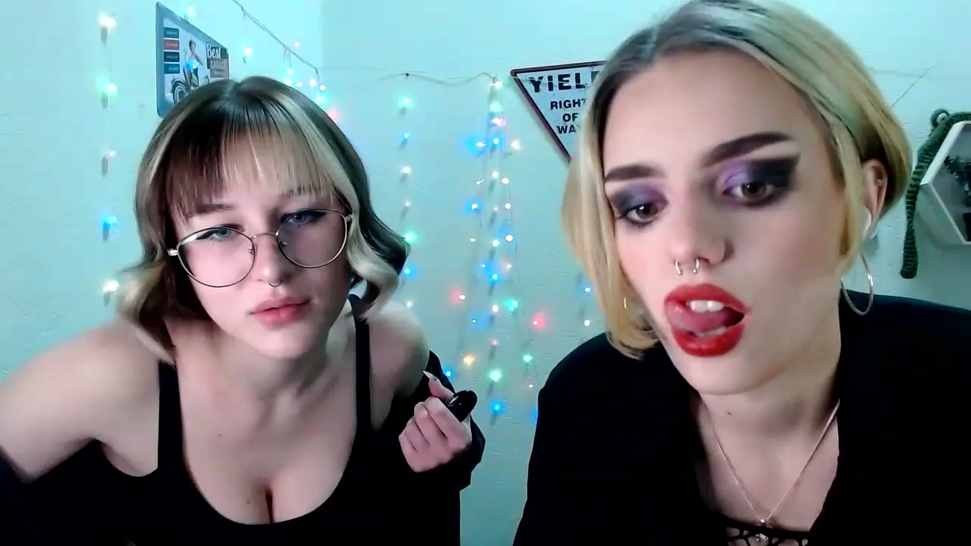 Gallery image thumbnail from Spicy_X's myfreecams stream on, 05/31/2023, 24:52 image 14 of 20