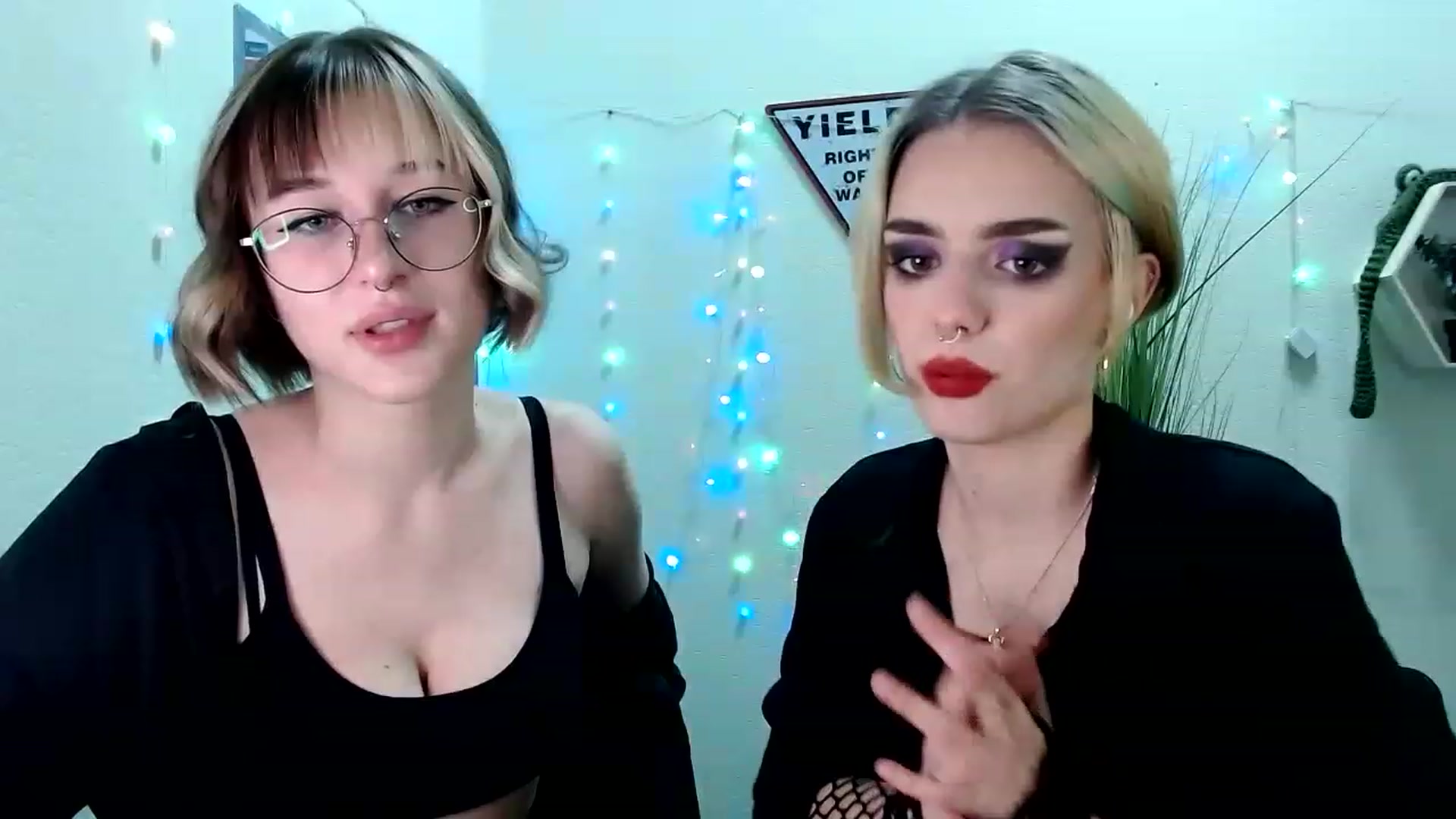 Gallery image thumbnail from Spicy_X's myfreecams stream on, 05/31/2023, 24:52 image 10 of 20
