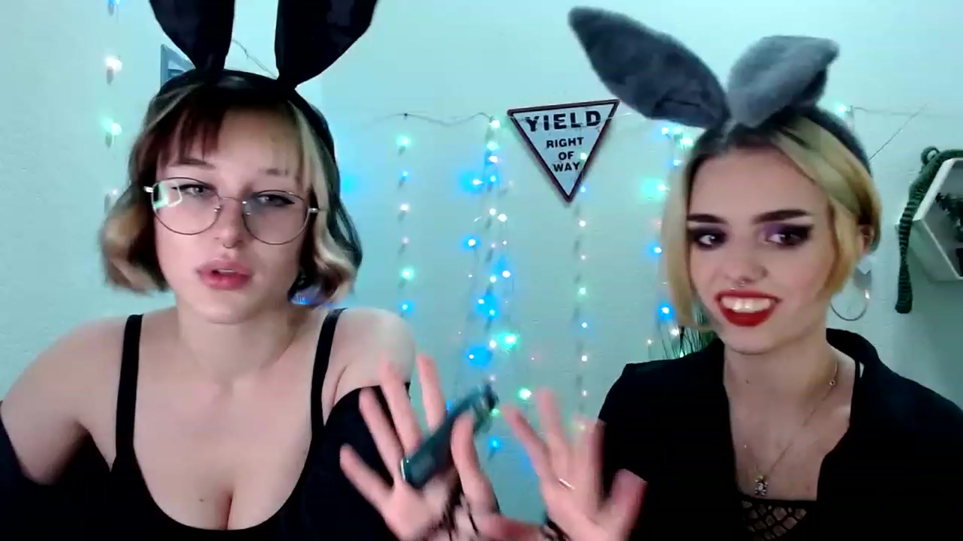 Gallery image thumbnail from Spicy_X's myfreecams stream on, 05/31/2023, 02:11 image 19 of 20