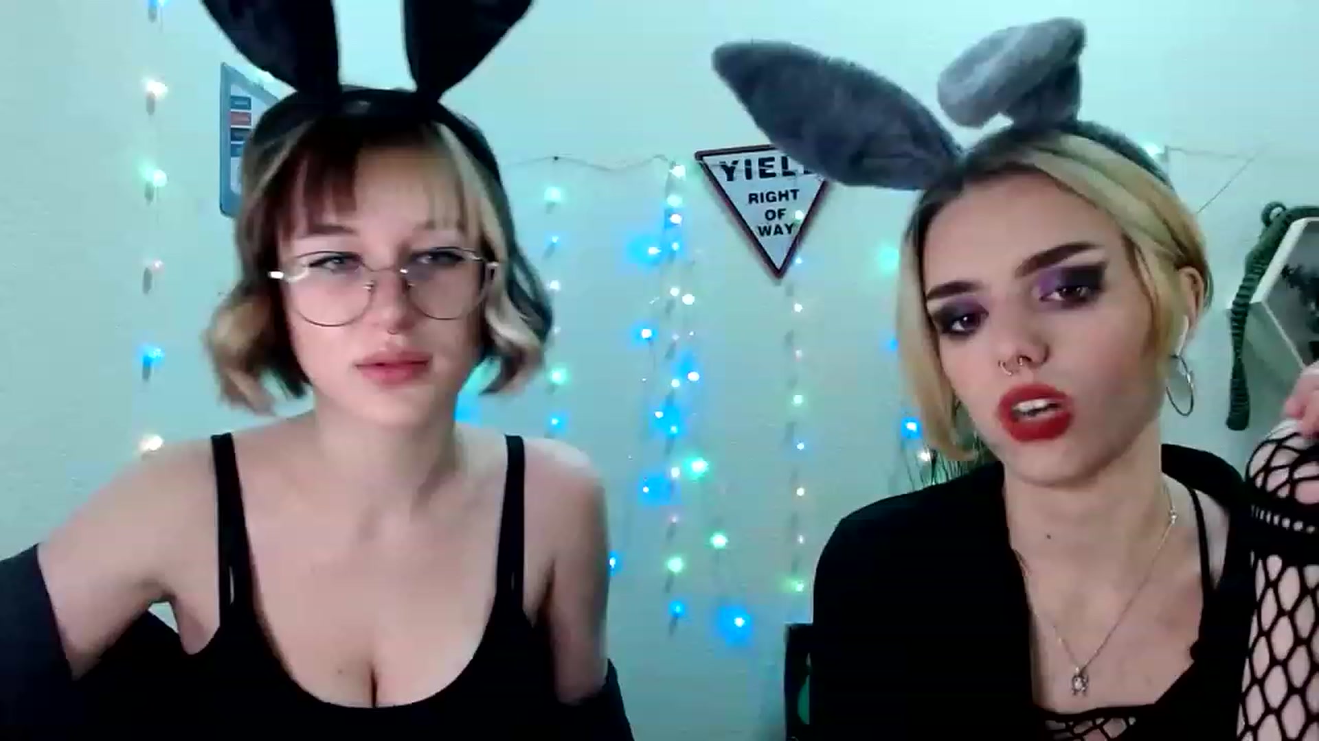 Gallery image thumbnail from Spicy_X's myfreecams stream on, 05/31/2023, 02:11 image 17 of 20