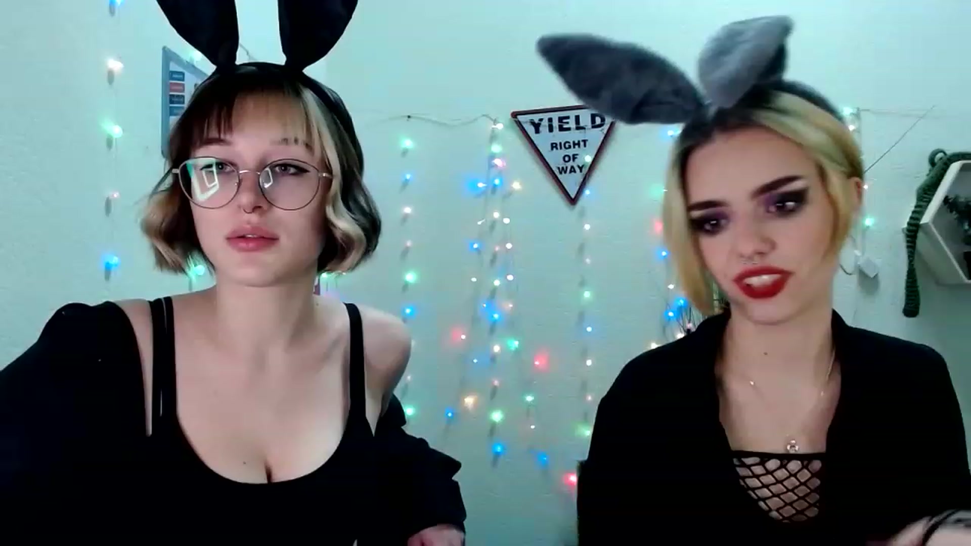 Gallery image thumbnail from Spicy_X's myfreecams stream on, 05/31/2023, 02:11 image 6 of 20