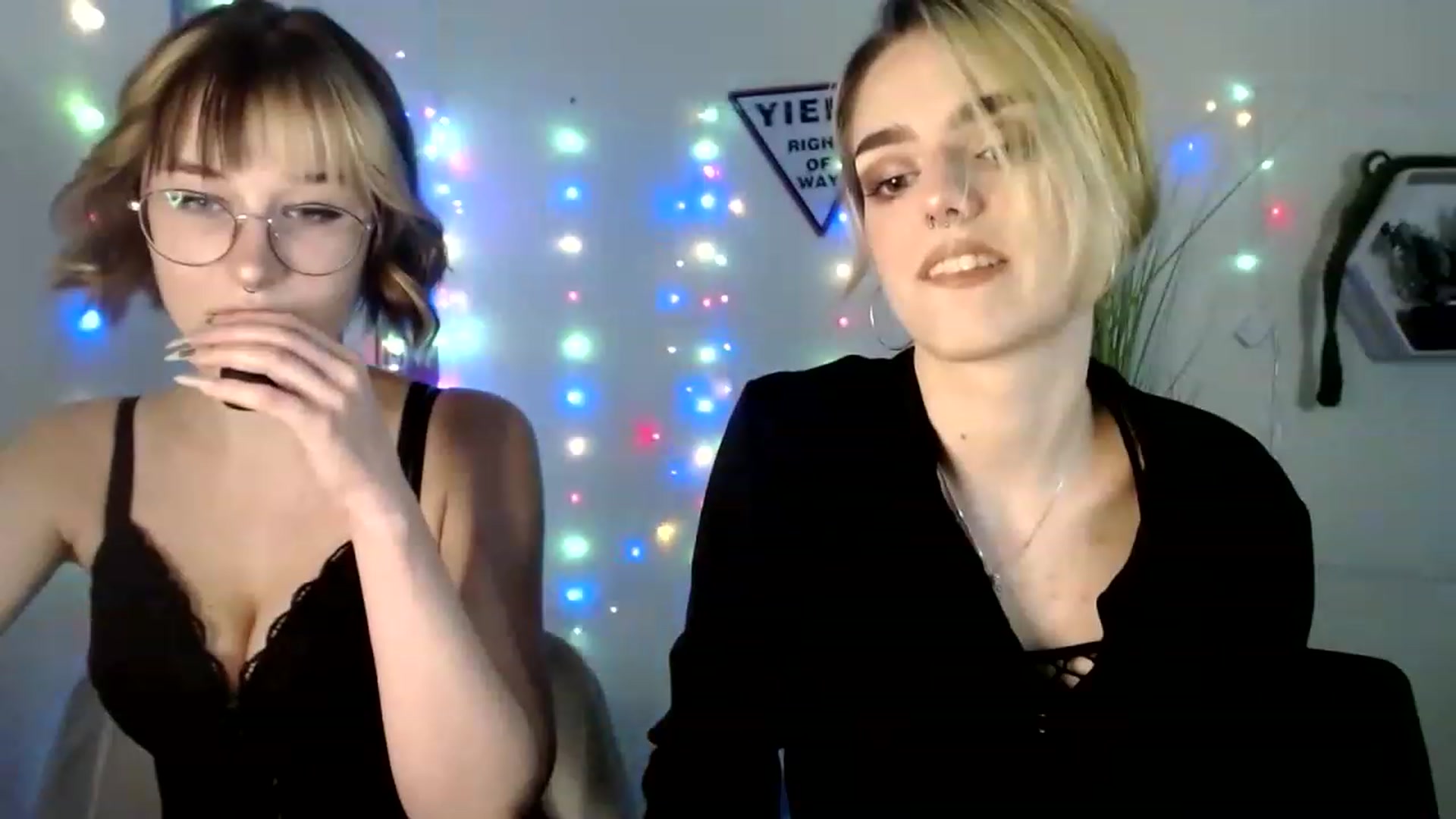 Gallery image thumbnail from Spicy_X's myfreecams stream on, 06/05/2023, 13:35 image 4 of 20