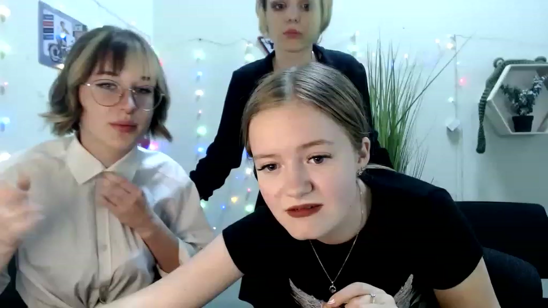 Gallery image thumbnail from Spicy_X's myfreecams stream on, 06/05/2023, 16:15 image 8 of 20