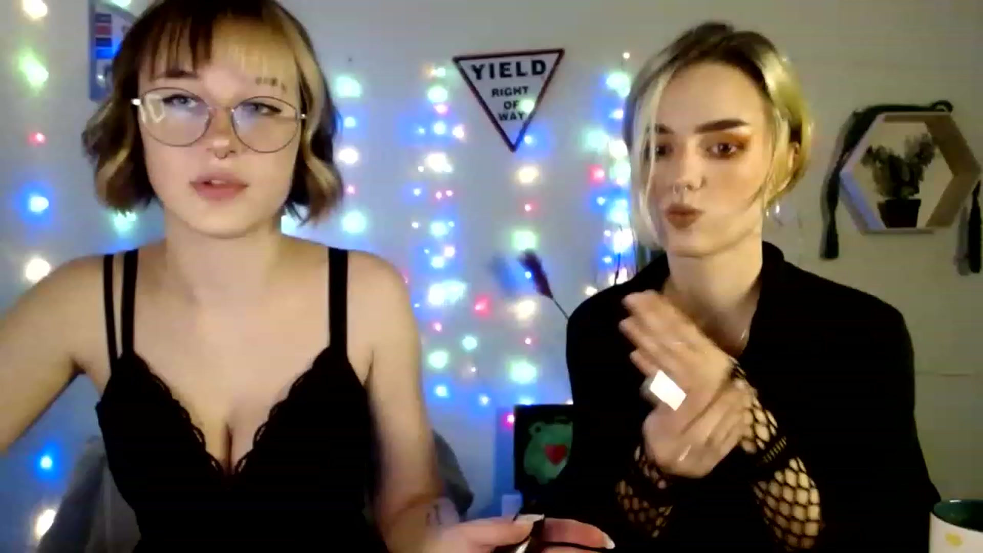 Gallery image thumbnail from Spicy_X's myfreecams stream on, 06/06/2023, 13:52 image 5 of 20