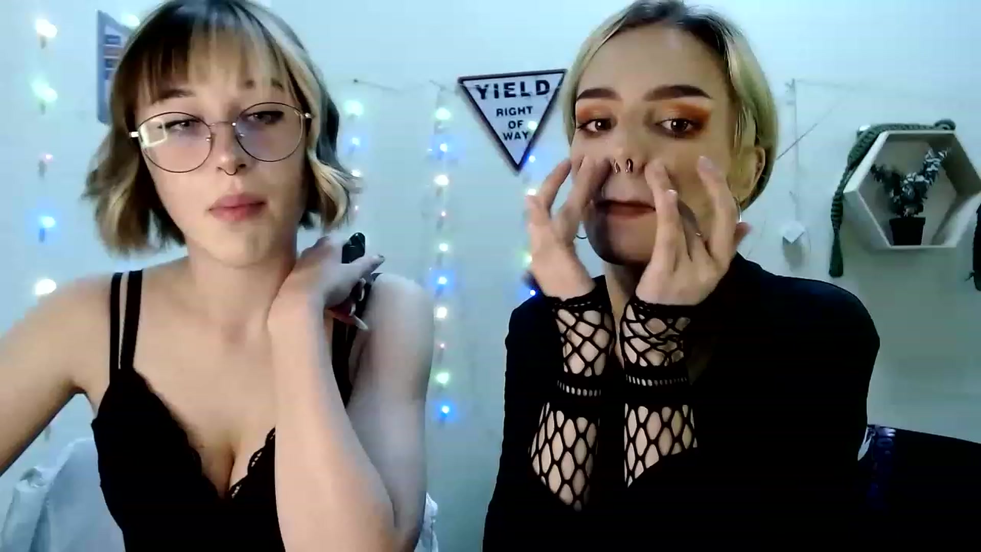 Gallery image thumbnail from Spicy_X's myfreecams stream on, 06/06/2023, 14:55 image 9 of 20