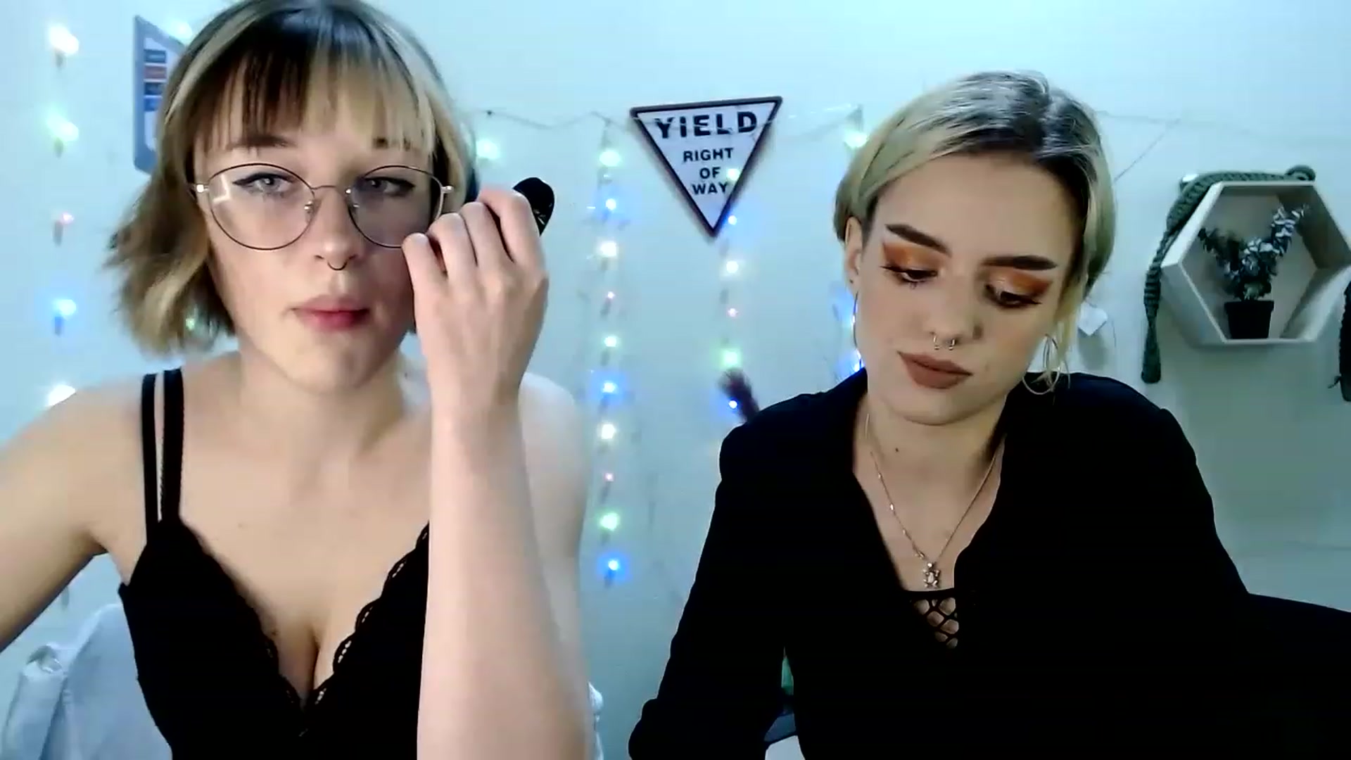 Gallery image thumbnail from Spicy_X's myfreecams stream on, 06/06/2023, 14:55 image 15 of 20