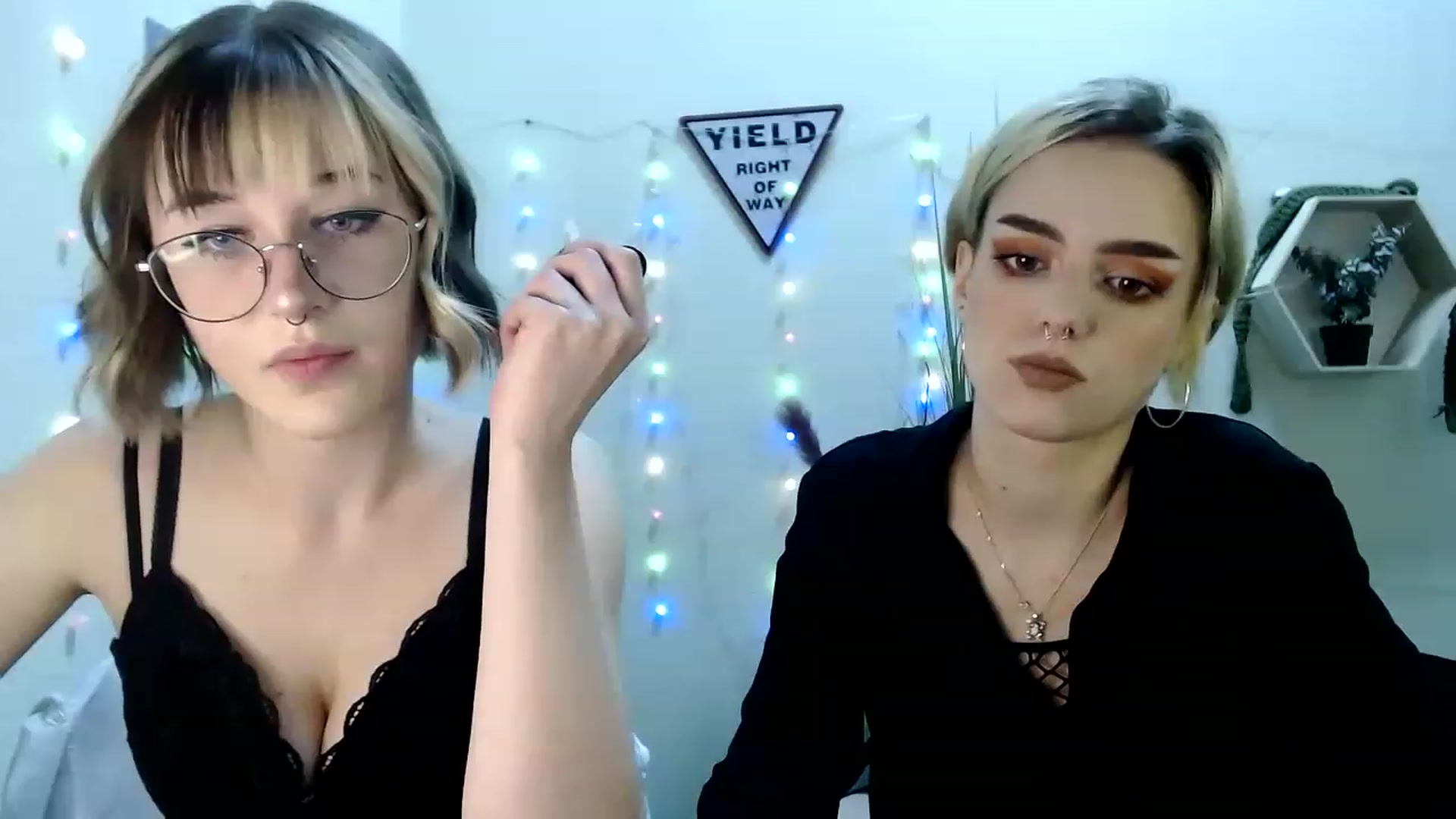 Gallery image thumbnail from Spicy_X's myfreecams stream on, 06/06/2023, 14:55 image 16 of 20