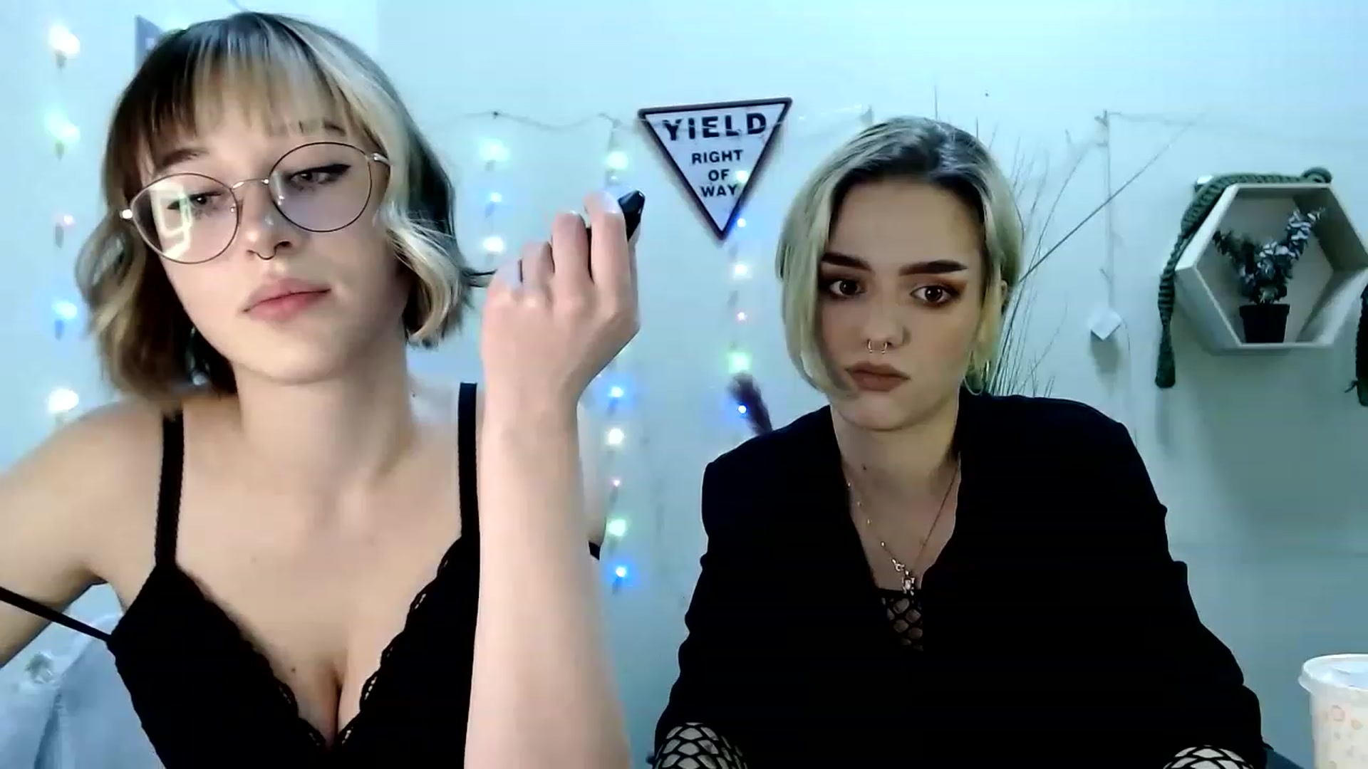 Gallery image thumbnail from Spicy_X's myfreecams stream on, 06/06/2023, 15:59 image 8 of 20