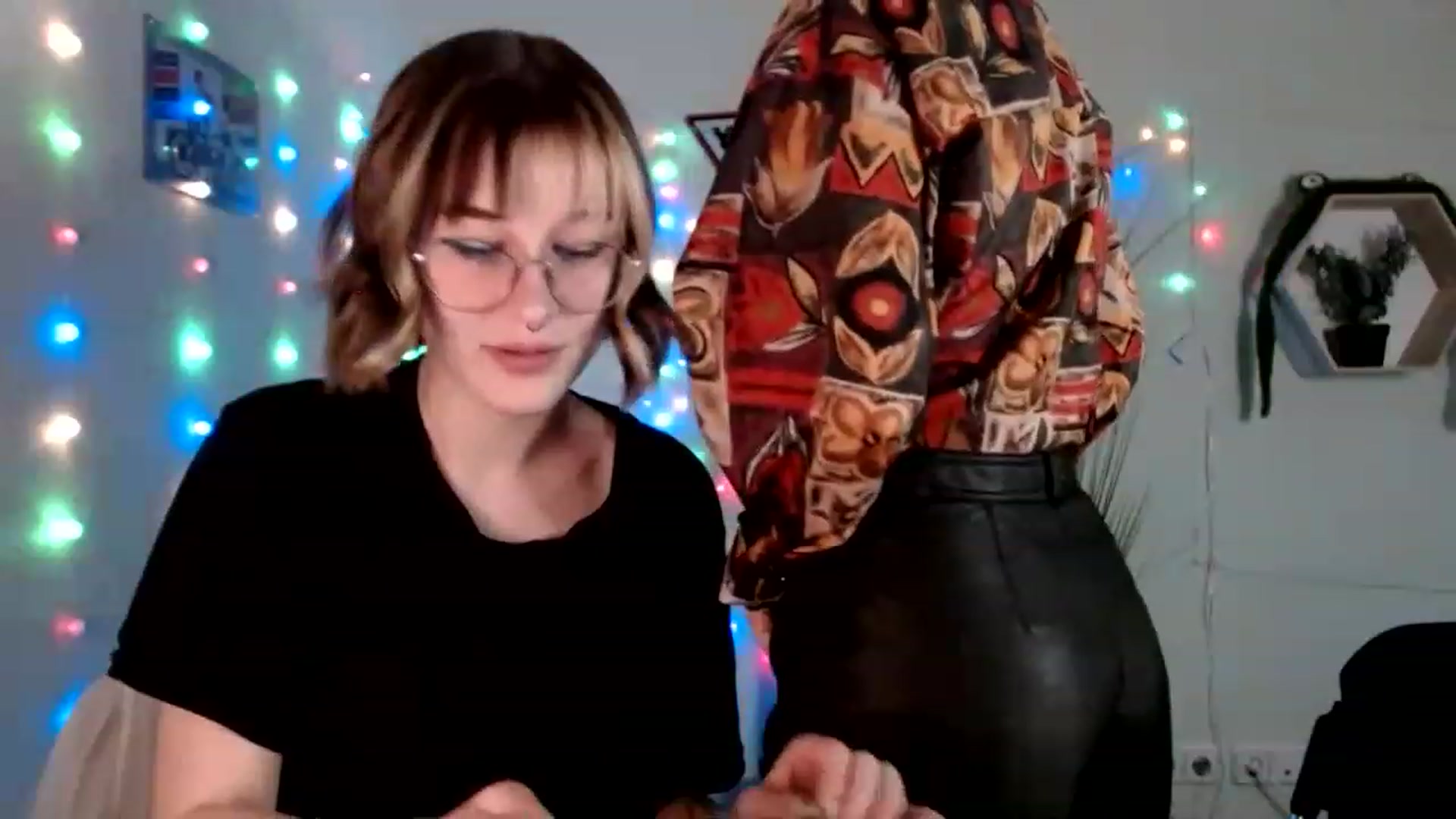 Gallery image thumbnail from Spicy_X's myfreecams stream on, 06/10/2023, 16:11 image 13 of 20