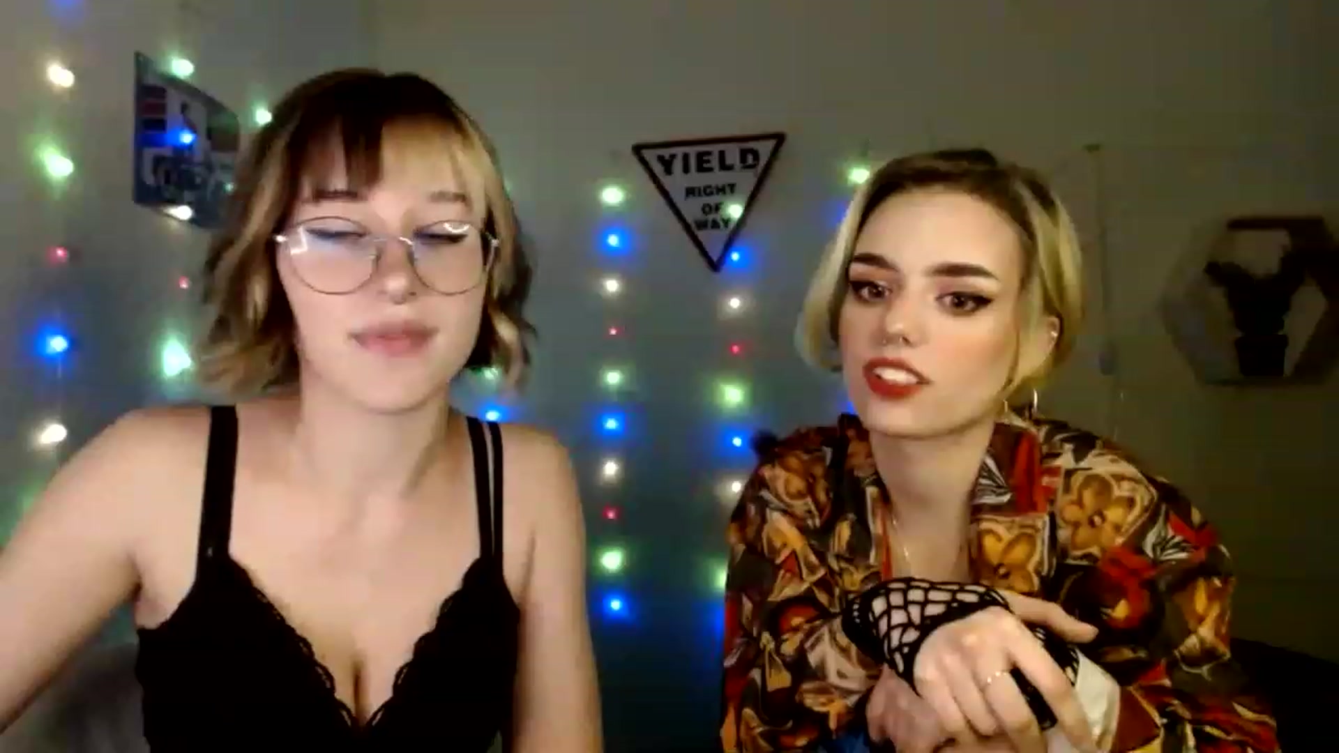 Gallery image thumbnail from Spicy_X's myfreecams stream on, 06/11/2023, 15:57 image 13 of 20