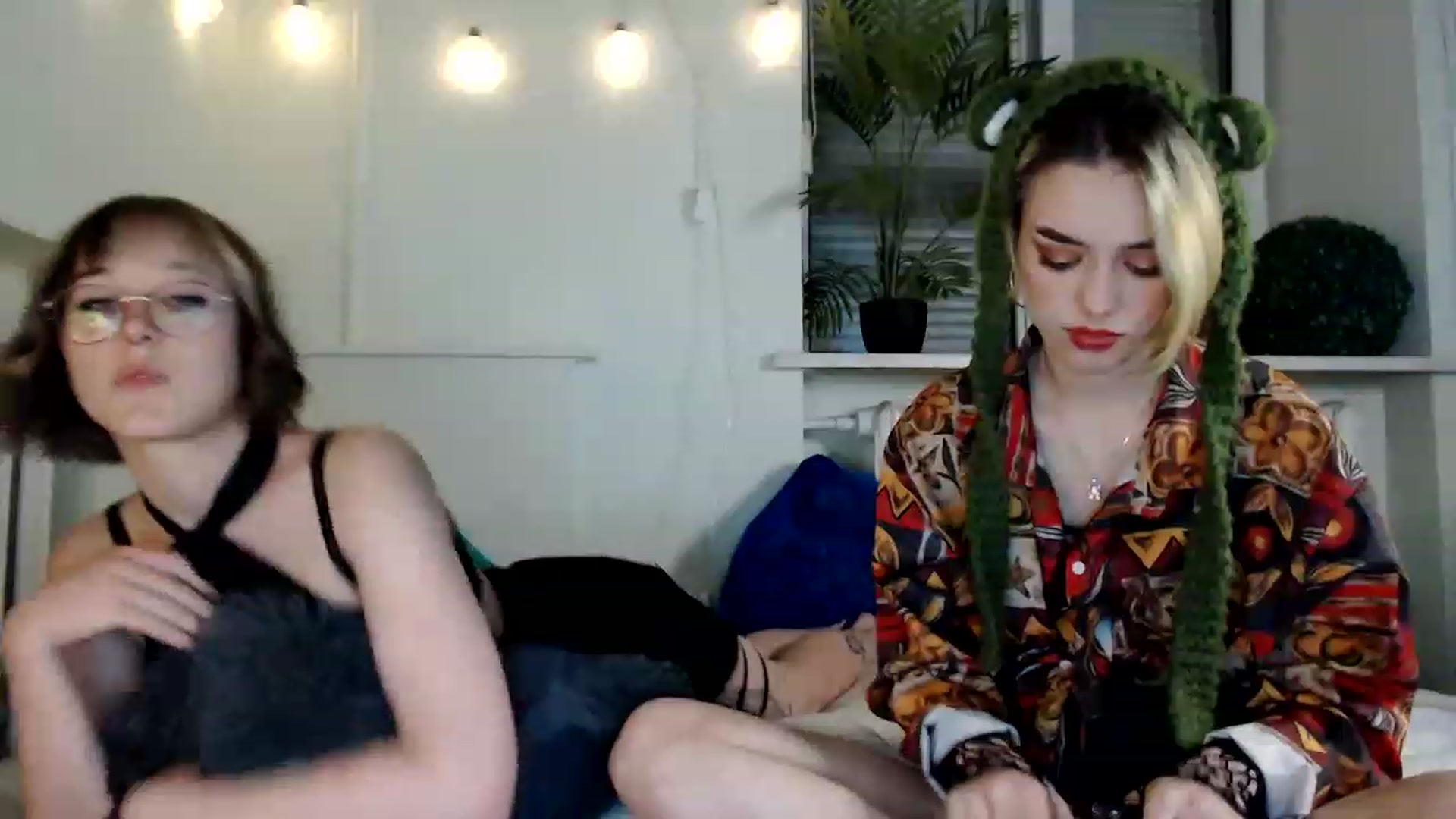 Gallery image thumbnail from Spicy_X's myfreecams stream on, 06/14/2023, 22:50 image 4 of 20