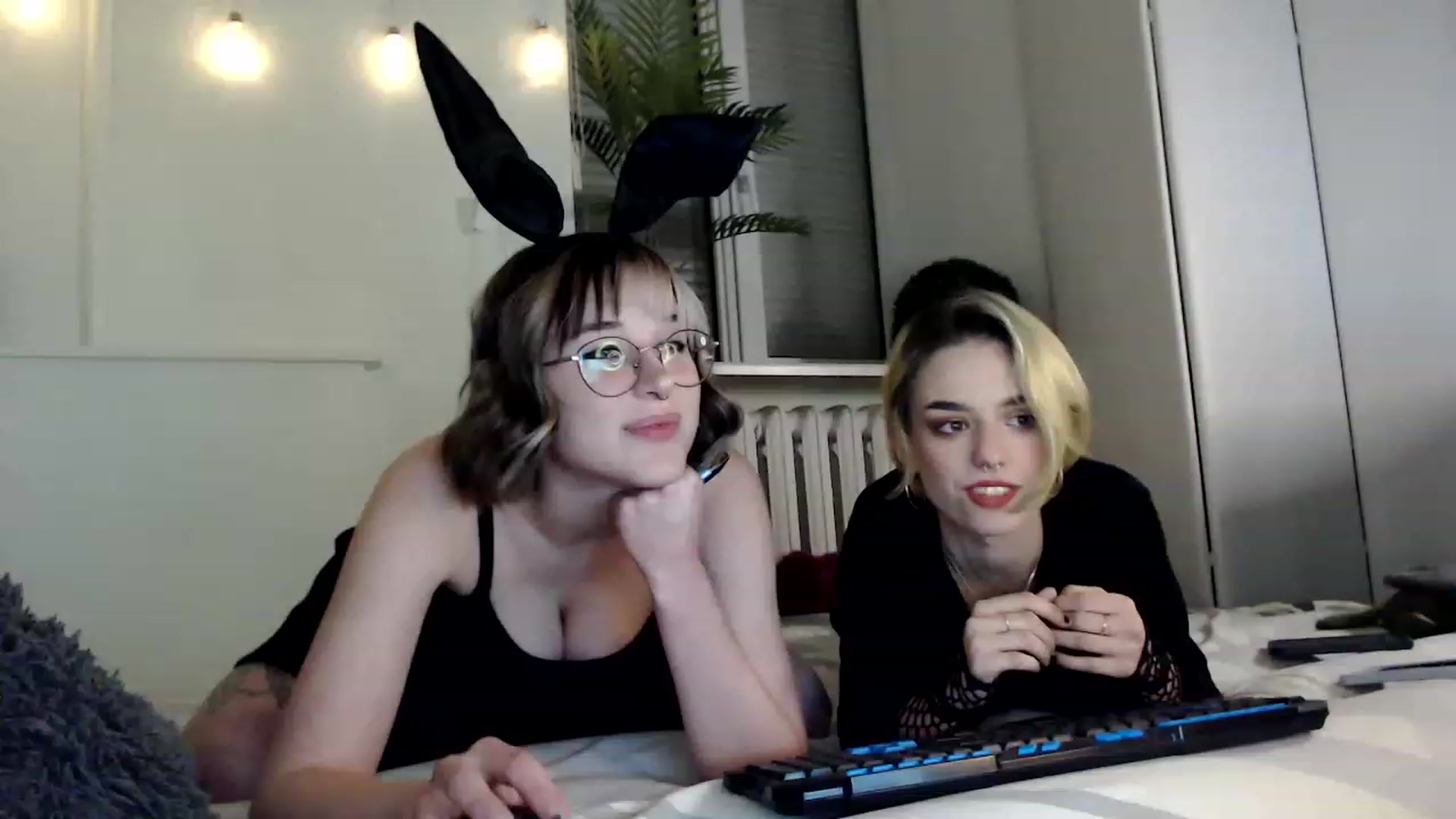 Gallery image thumbnail from Spicy_X's myfreecams stream on, 06/15/2023, 04:23 image 13 of 20