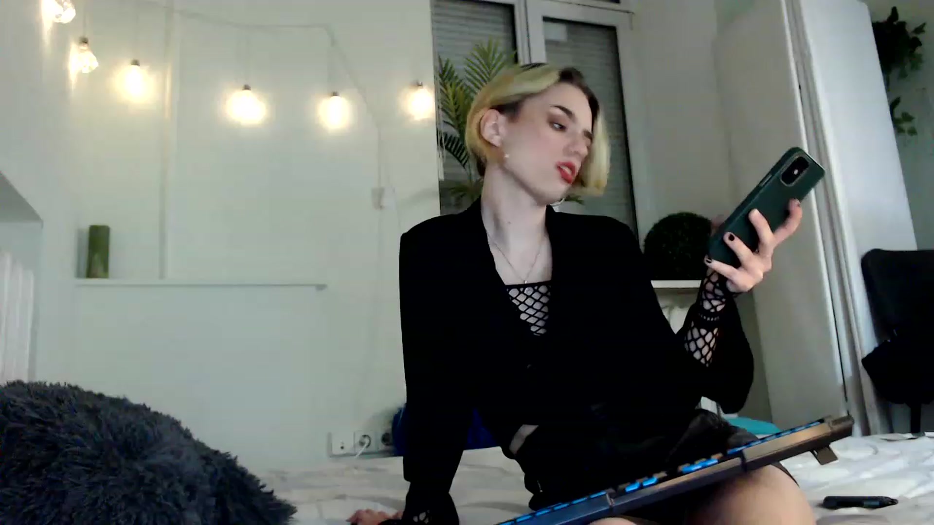 Gallery image thumbnail from Spicy_X's myfreecams stream on, 06/15/2023, 06:08 image 16 of 20
