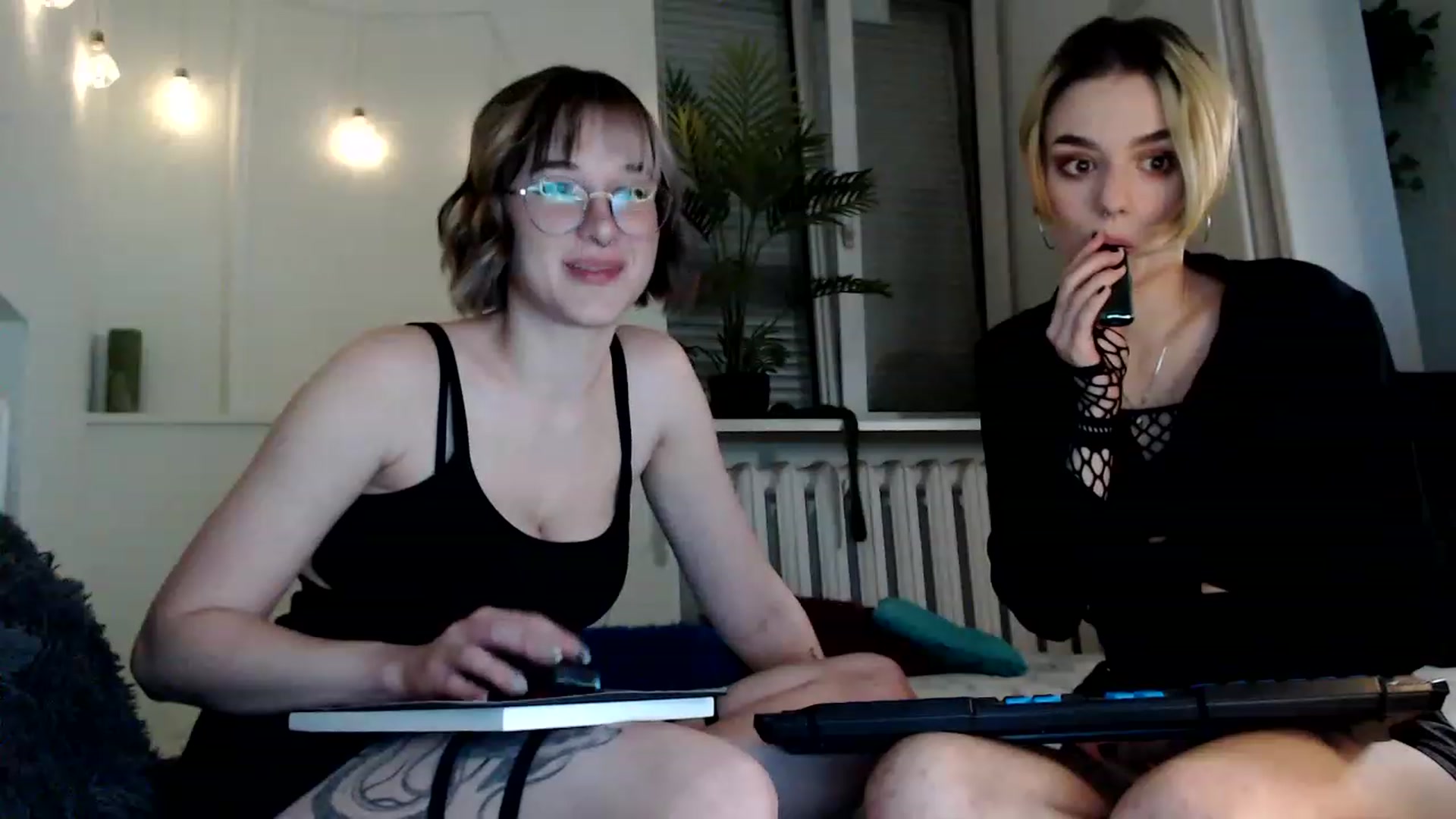 Gallery image thumbnail from Spicy_X's myfreecams stream on, 06/15/2023, 07:00 image 8 of 20