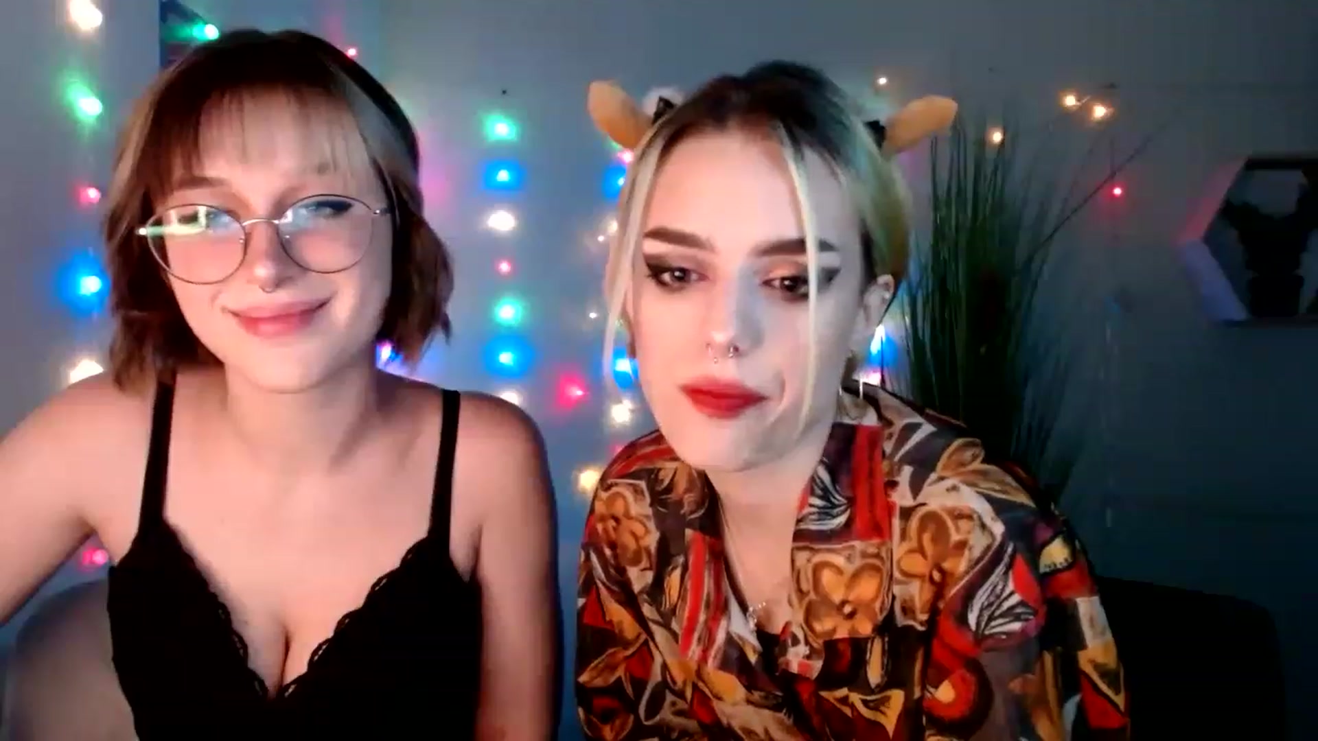 Gallery image thumbnail from Spicy_X's myfreecams stream on, 06/15/2023, 22:30 image 13 of 20