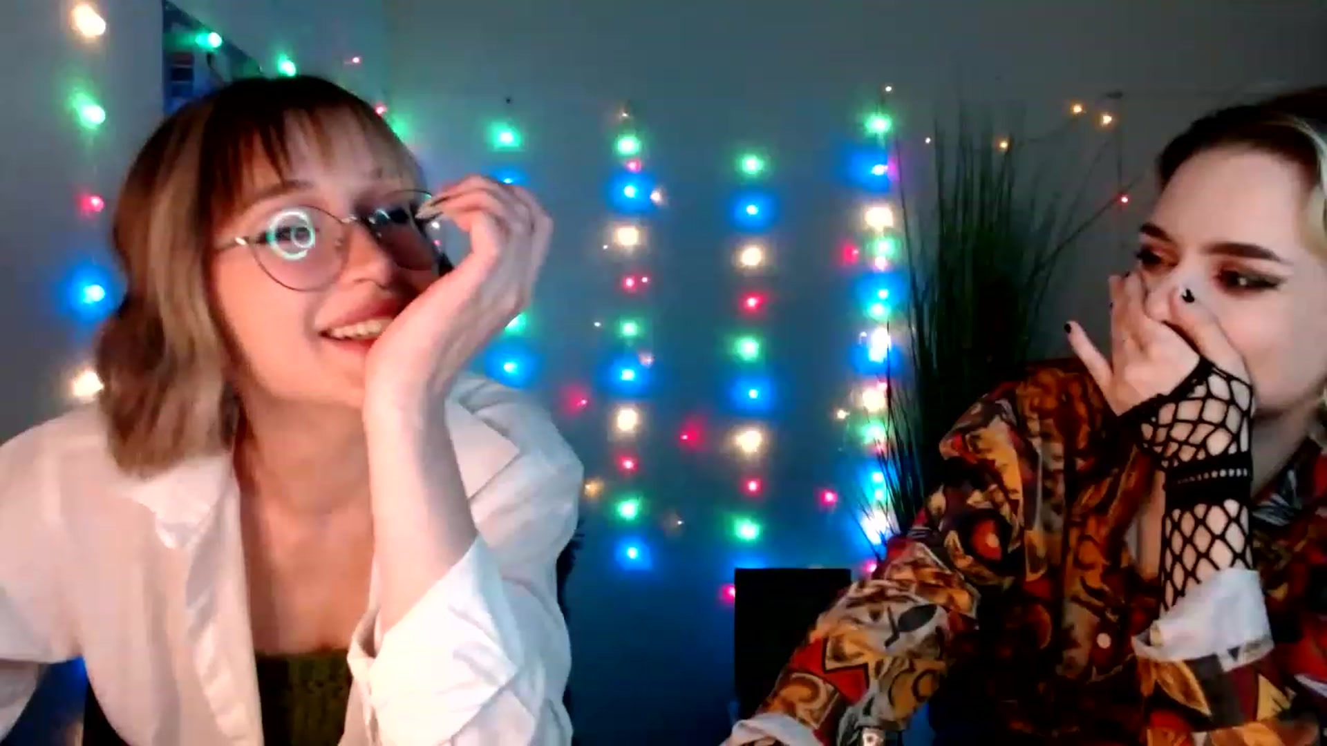 Gallery image thumbnail from Spicy_X's myfreecams stream on, 06/16/2023, 24:02 image 19 of 20