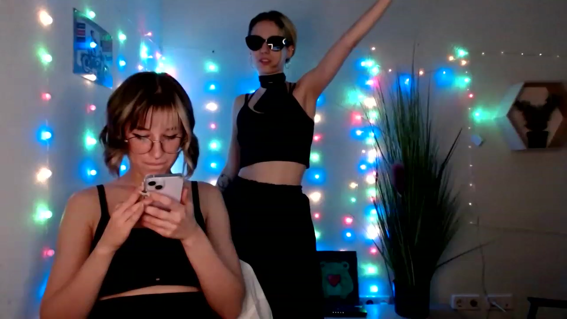 Gallery image thumbnail from Spicy_X's myfreecams stream on, 06/16/2023, 19:47 image 13 of 20