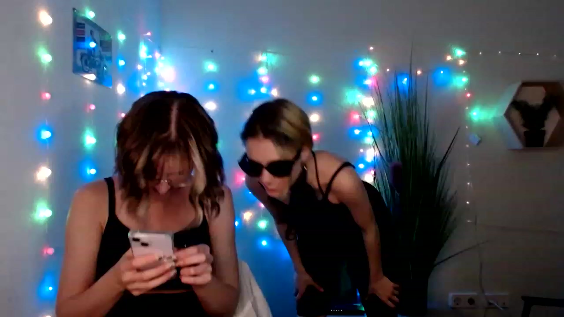 Gallery image thumbnail from Spicy_X's myfreecams stream on, 06/16/2023, 19:47 image 9 of 20