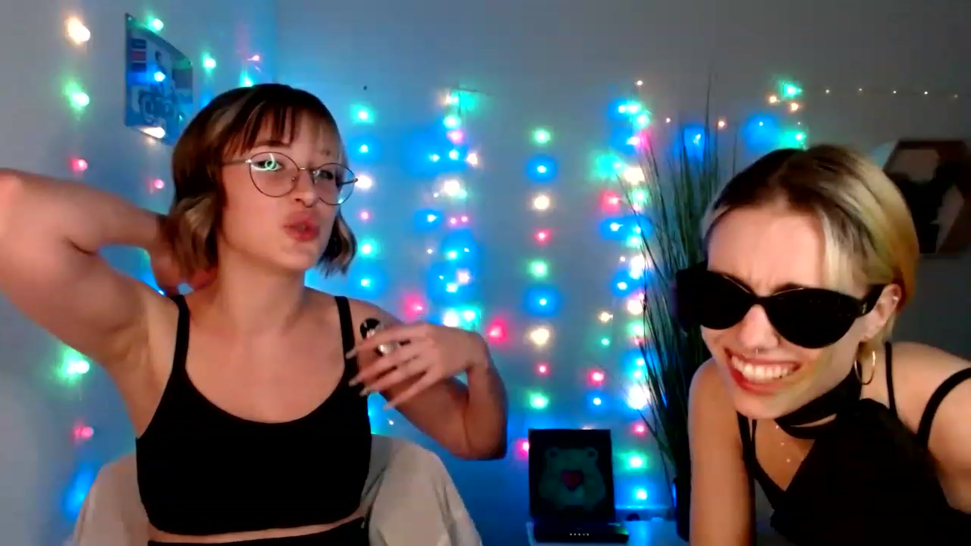 Gallery image thumbnail from Spicy_X's myfreecams stream on, 06/16/2023, 19:47 image 2 of 20