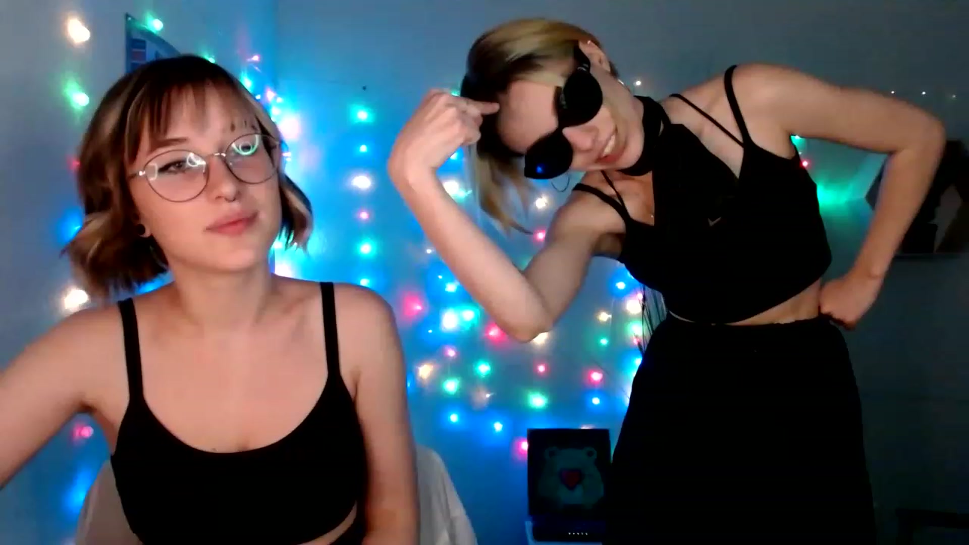 Gallery image thumbnail from Spicy_X's myfreecams stream on, 06/16/2023, 19:47 image 10 of 20