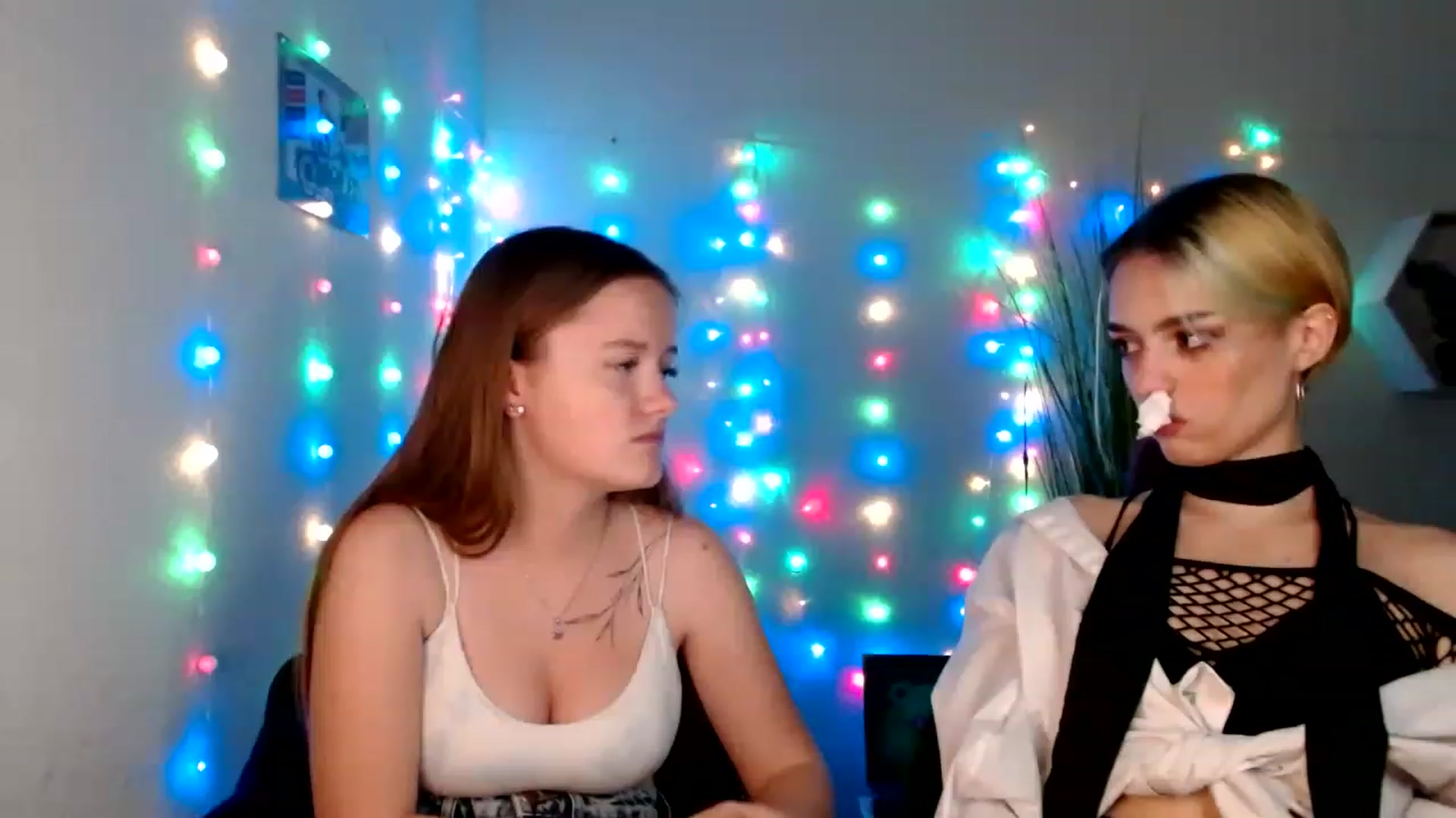 Gallery image thumbnail from Spicy_X's myfreecams stream on, 06/17/2023, 15:07 image 15 of 20