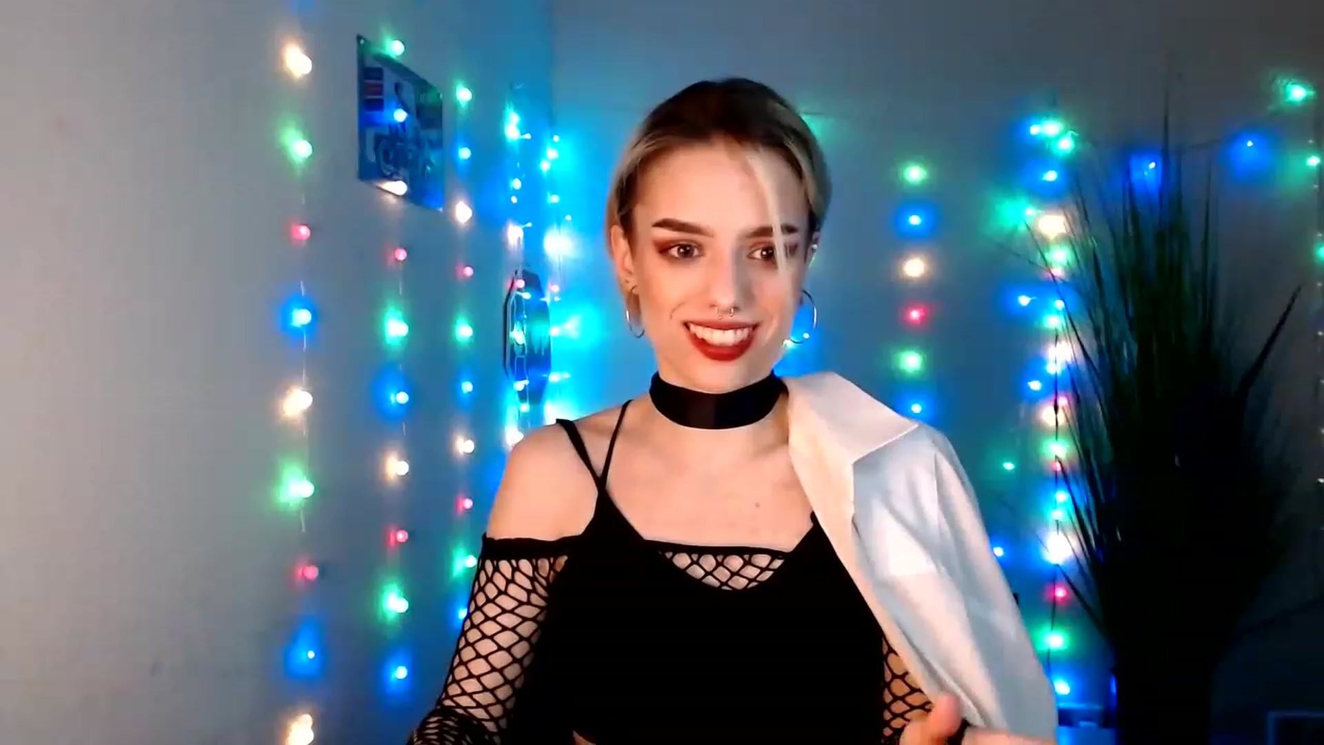Gallery image thumbnail from Spicy_X's myfreecams stream on, 06/17/2023, 18:17 image 9 of 20