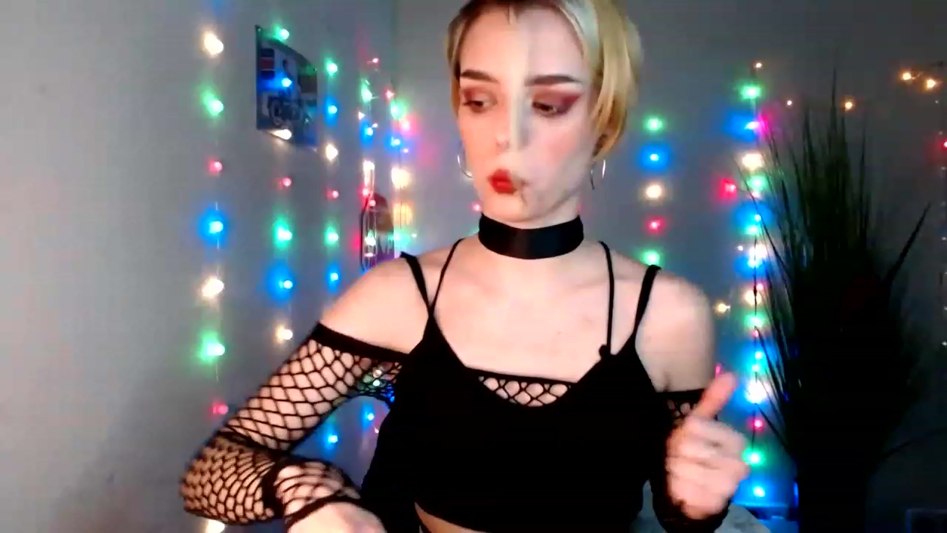 Gallery image thumbnail from Spicy_X's myfreecams stream on, 06/17/2023, 18:17 image 8 of 20
